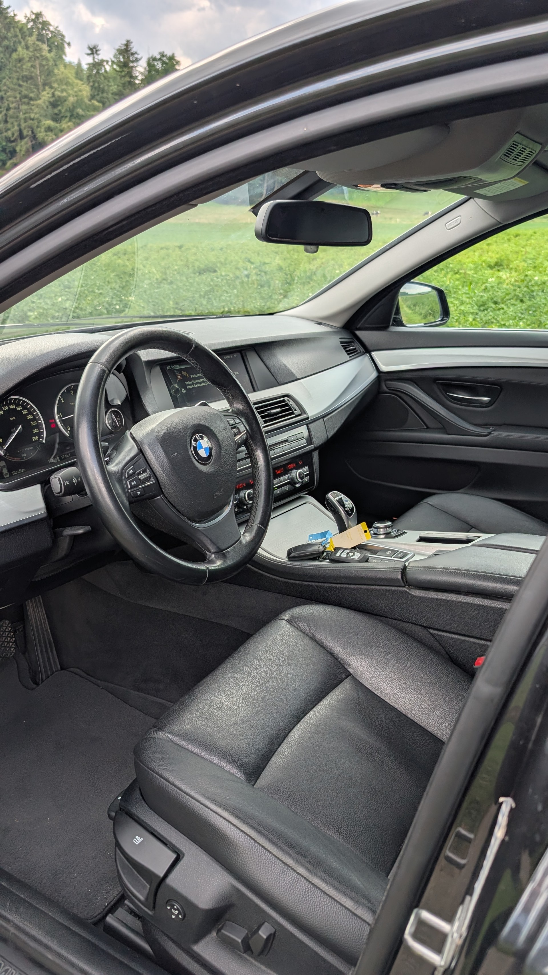 BMW 525d xDrive Steptronic-image-7