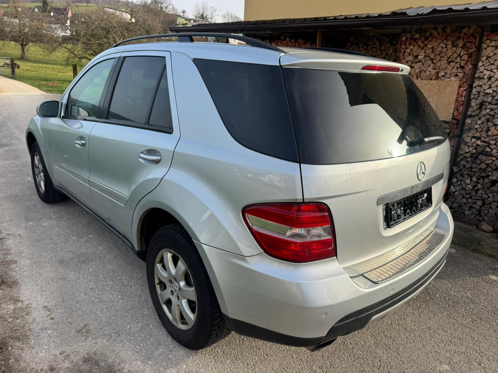 MERCEDES-BENZ ML 350 4Matic 7G-Tronic-image-8