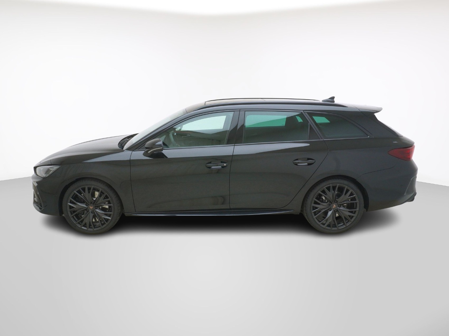 CUPRA Leon ST 2.0 TSI VZ 4Drive DSG-image-1