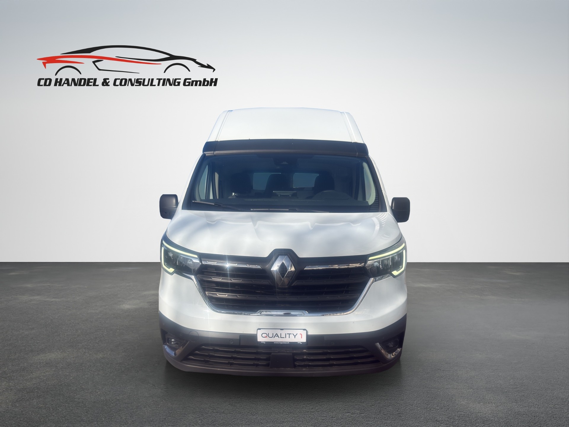RENAULT Trafic 2.0 Blue dCi 150 Business L2H2 EN-image-1