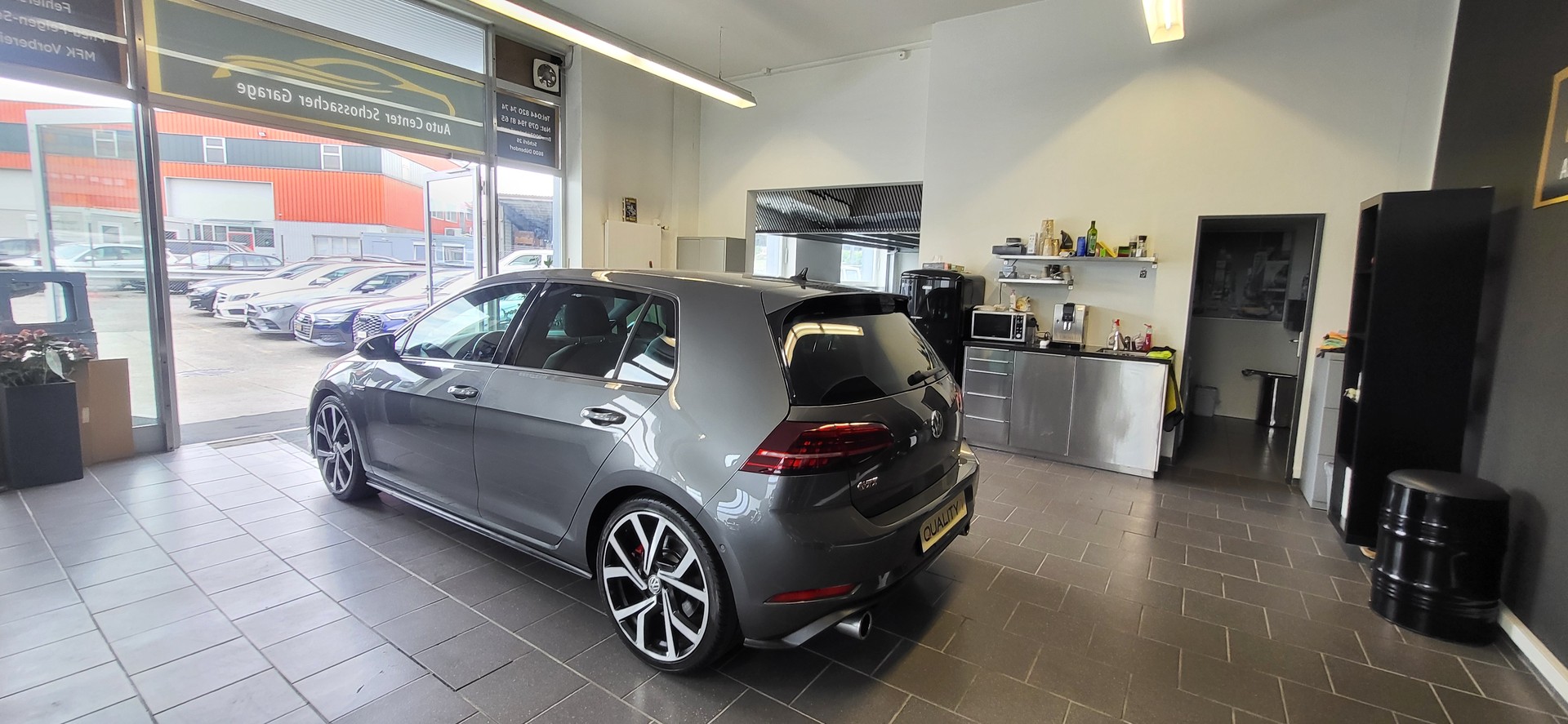 VW Golf 2.0 TSI GTI Performance DSG-image-4