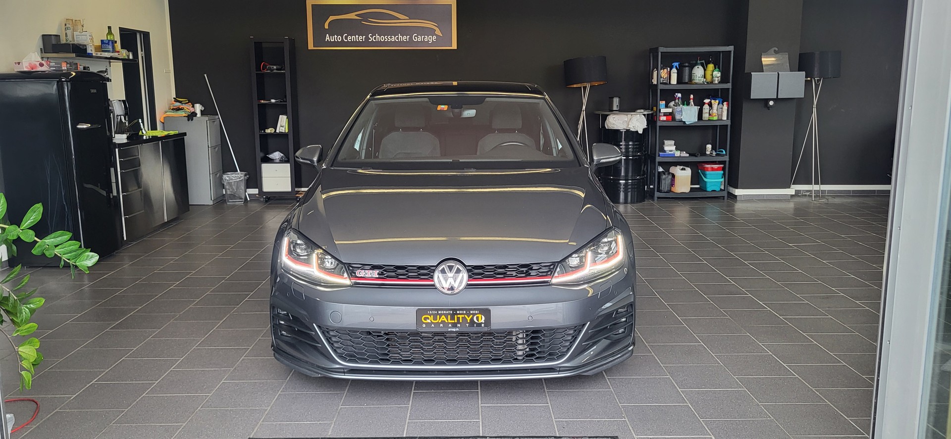 VW Golf 2.0 TSI GTI Performance DSG-image-0
