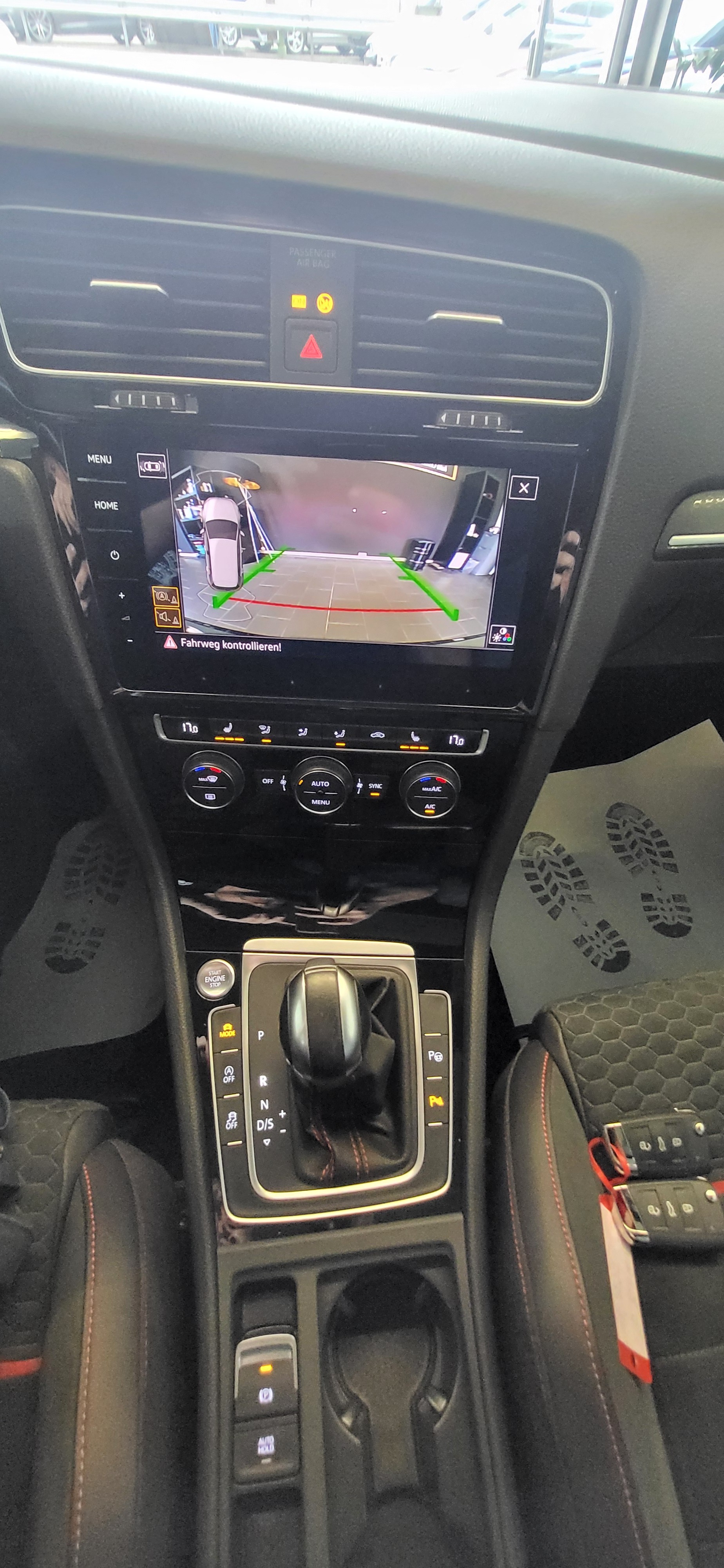 VW Golf 2.0 TSI GTI Performance DSG-image-16