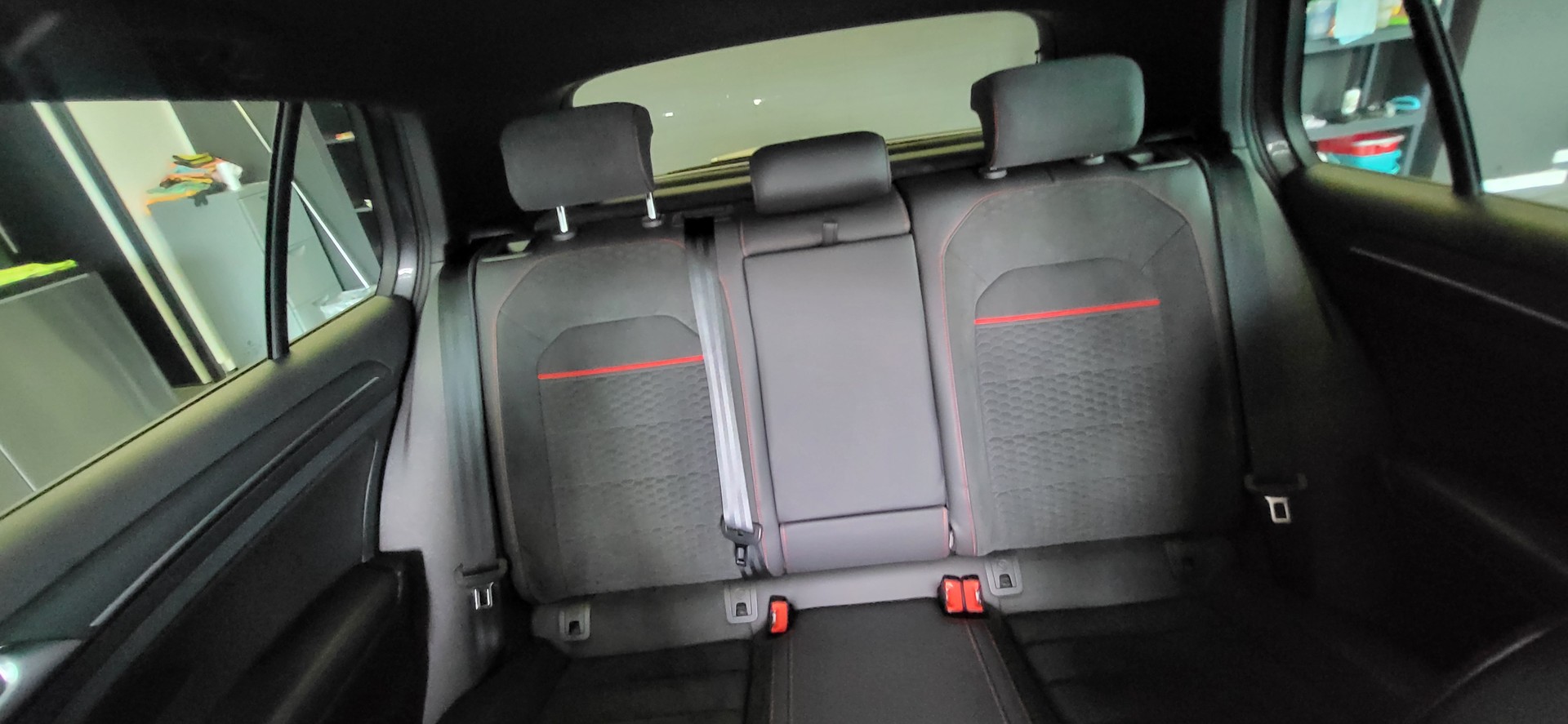 VW Golf 2.0 TSI GTI Performance DSG-image-15