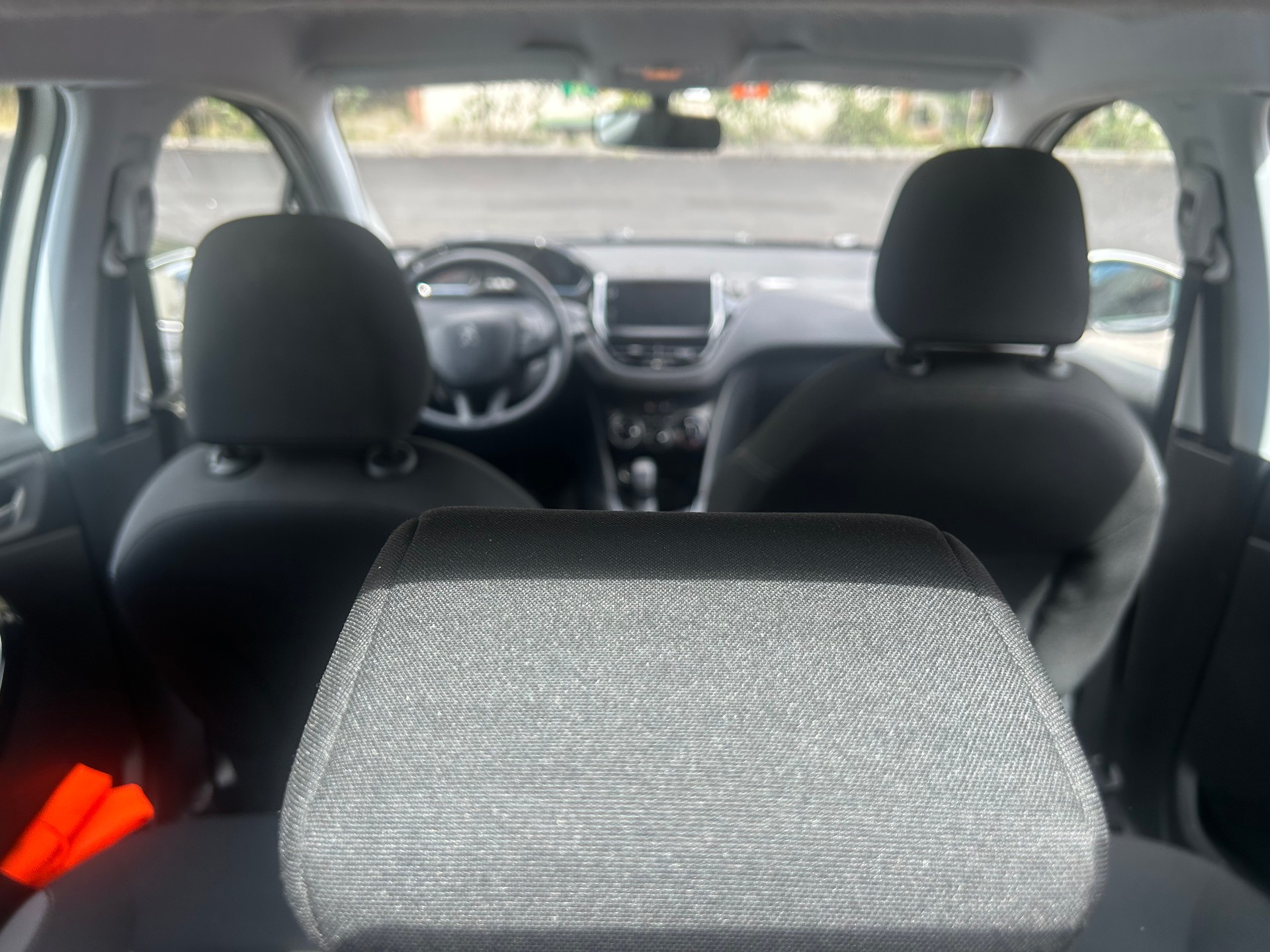 PEUGEOT 208 1.2 VTI Active-image-7