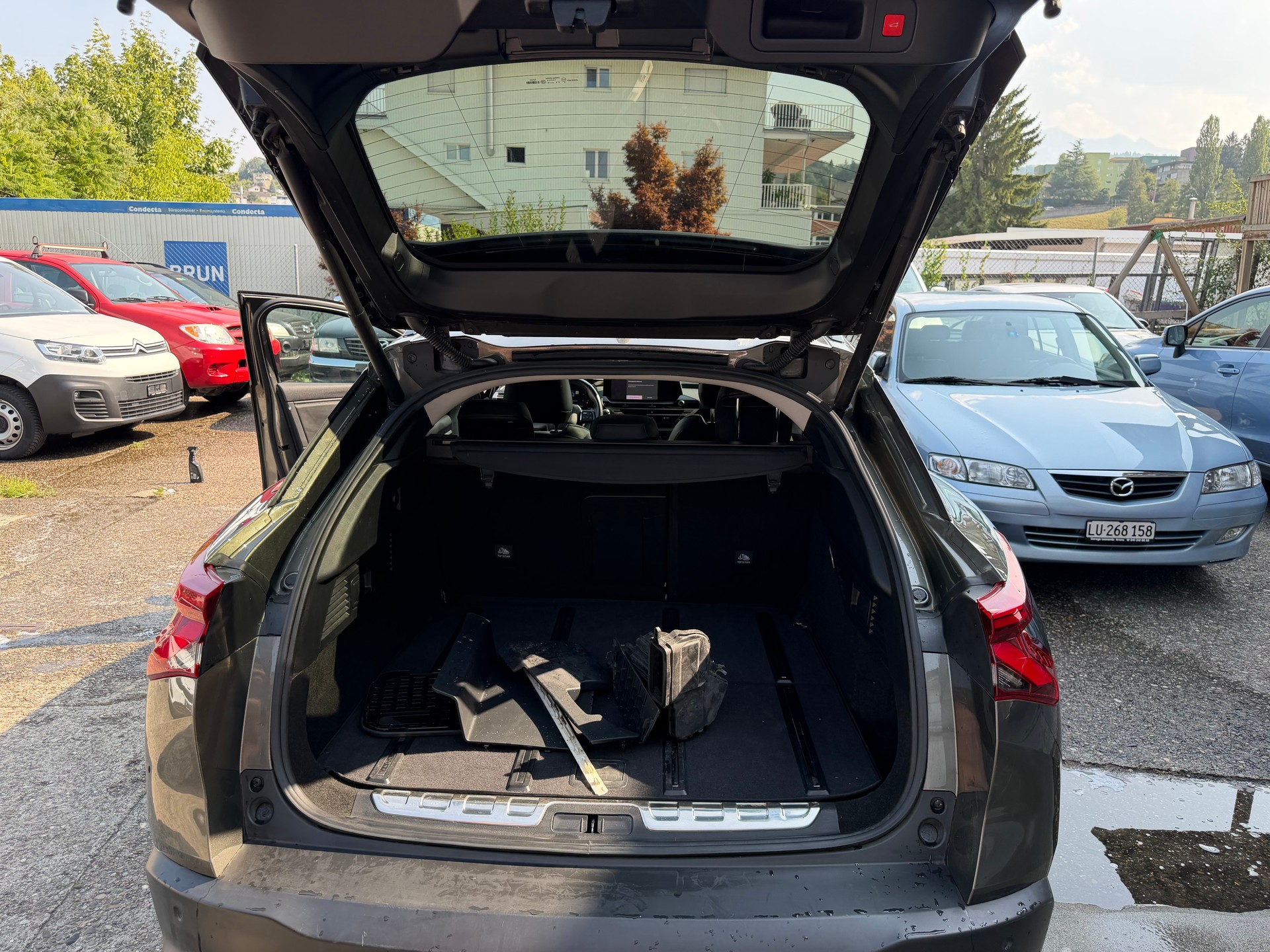 CITROEN C5 X 1.6i PHEV Feel Pack e-EAT8-image-11
