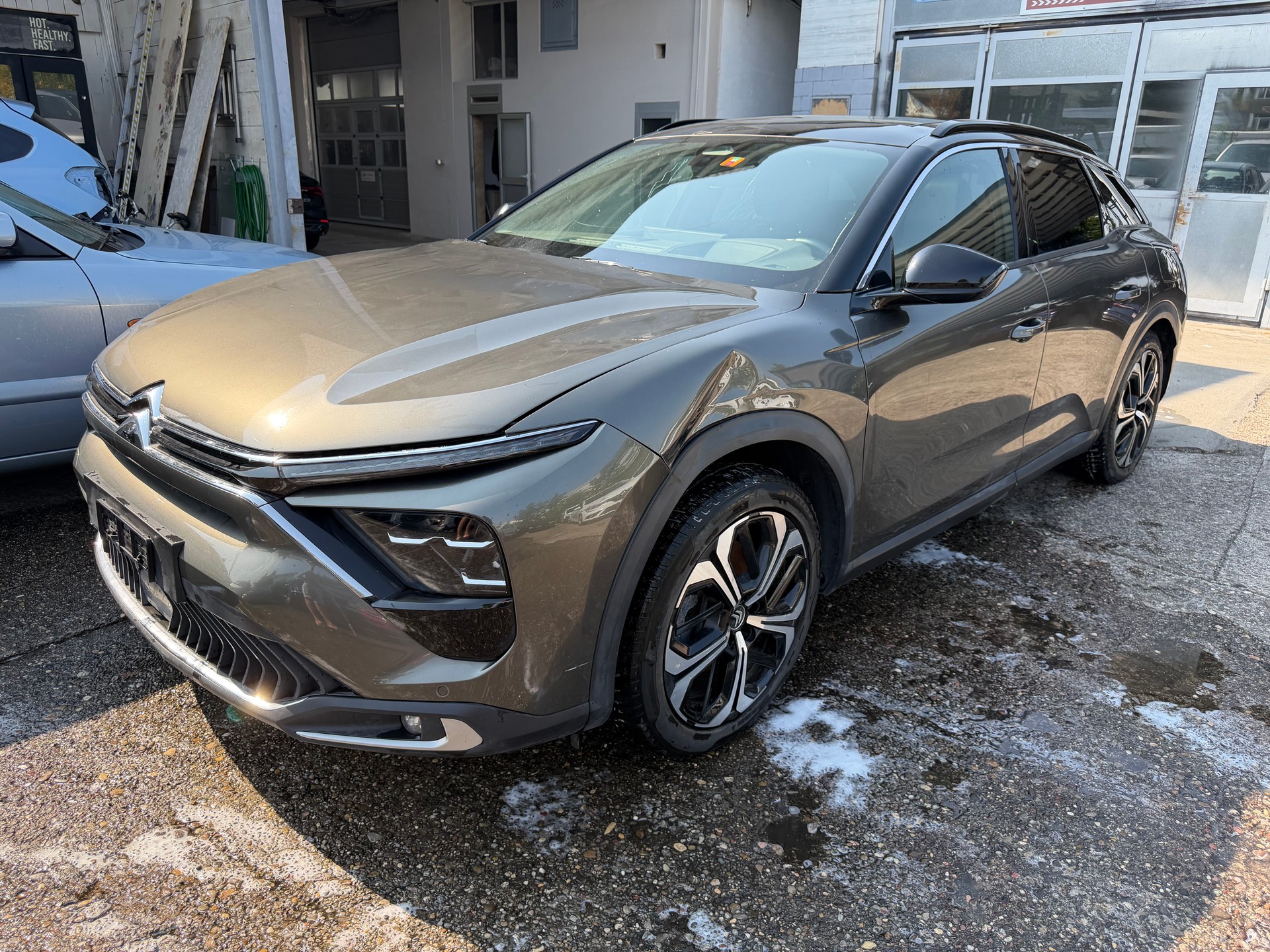 CITROEN C5 X 1.6i PHEV Feel Pack e-EAT8-image-2