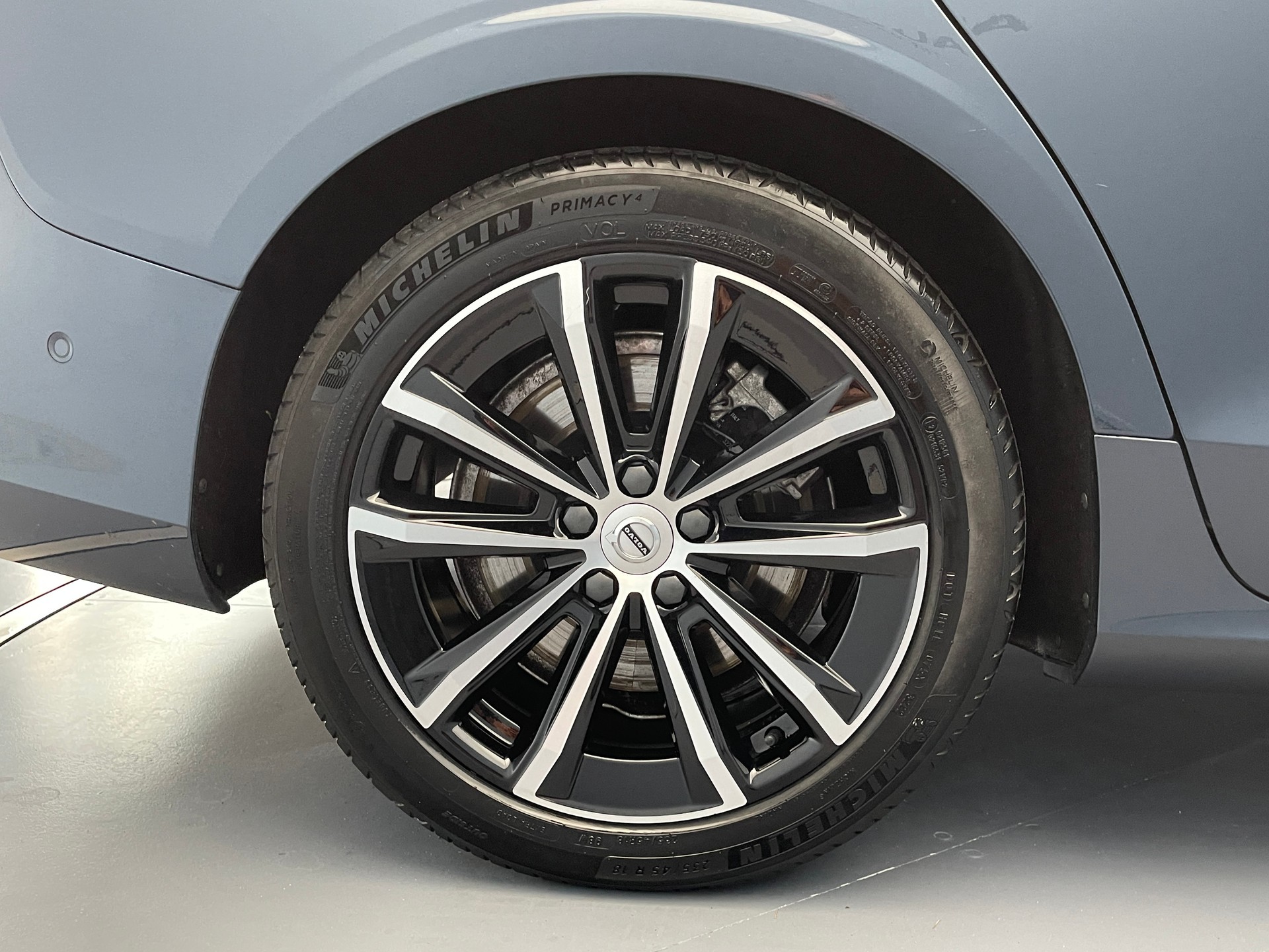 VOLVO V60 2.0 T6 TE R-Design eAWD-image-5