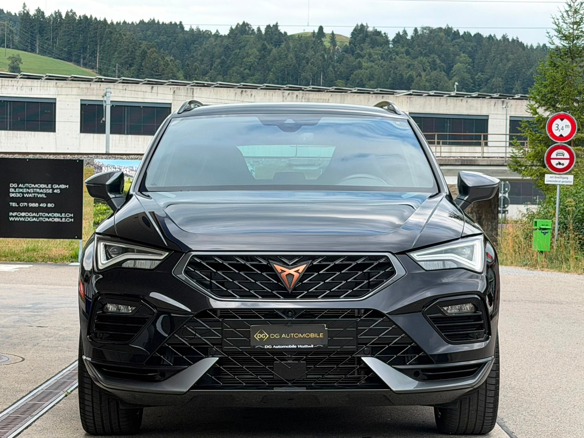 CUPRA Ateca 2.0TSI 4Drive DSG Top Ausgestattet**El. Anhängerkupplung**Cupra- & Startknopf am Lenkrad**Assistenzpaket XL**DCC*-image-1