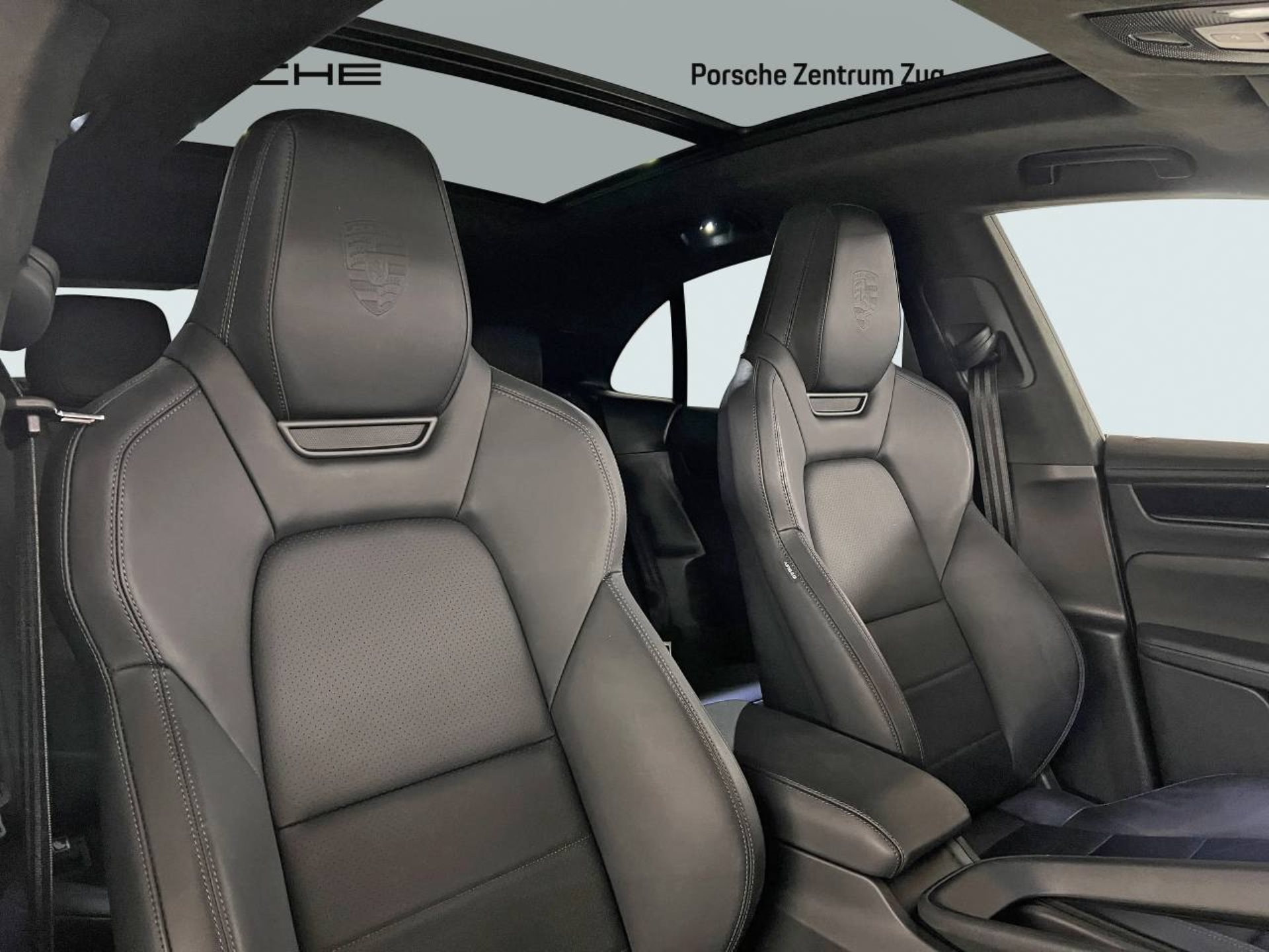 PORSCHE Macan 4S-image-21