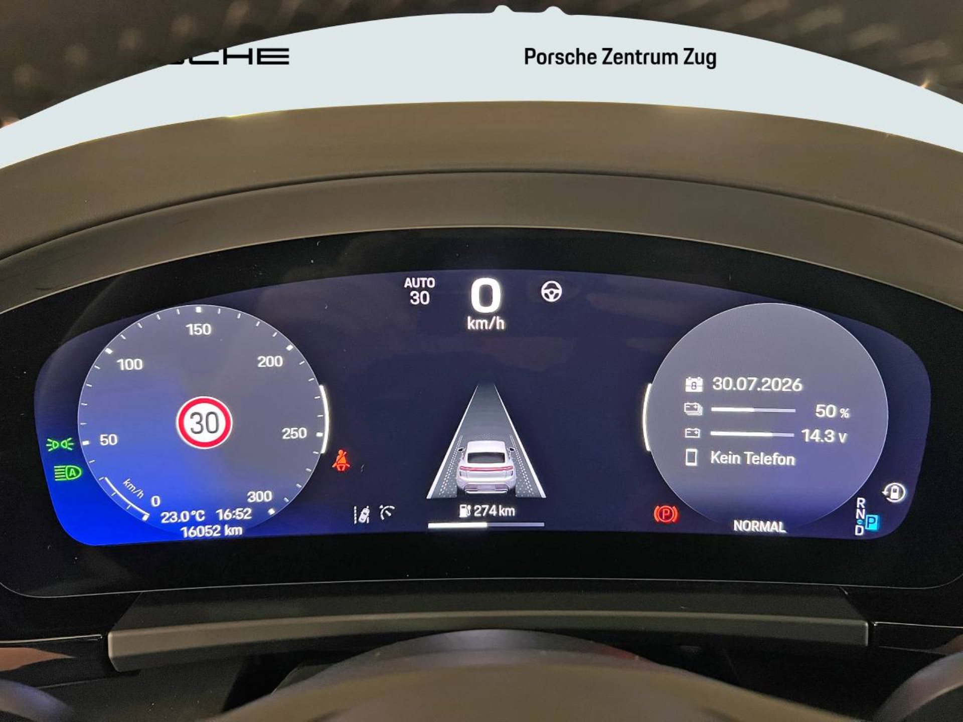 PORSCHE Macan 4S-image-27
