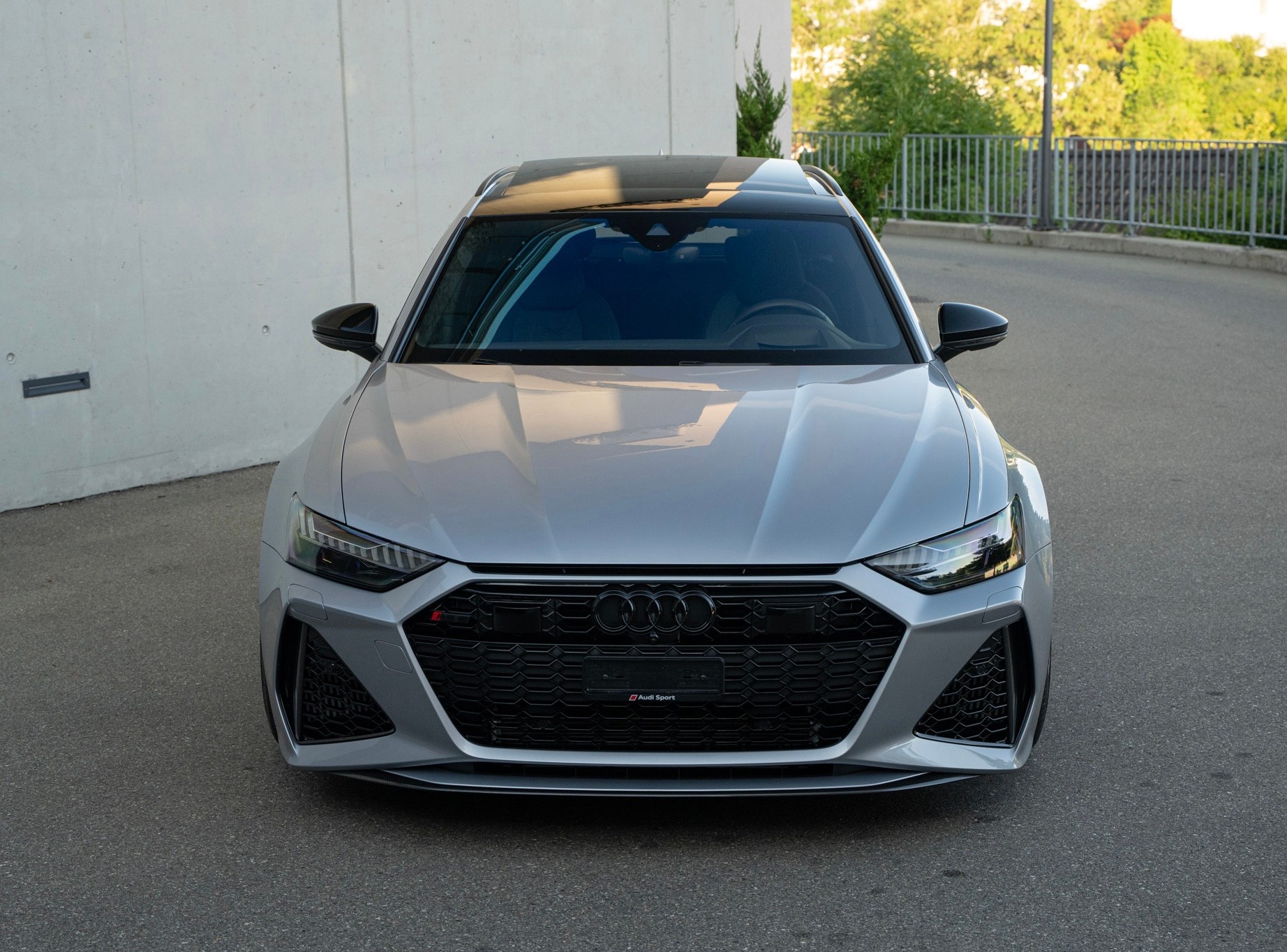 AUDI 4.0 V8 TFSI quattro T-Tronic-image-2