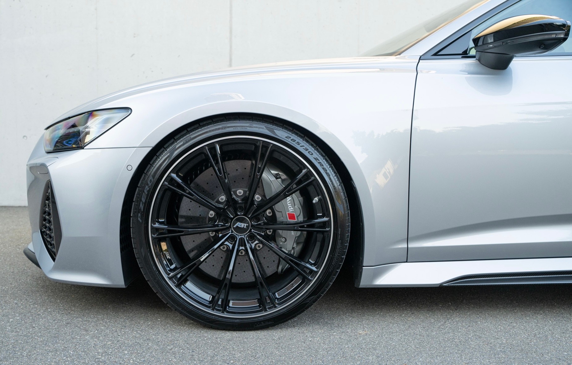 AUDI 4.0 V8 TFSI quattro T-Tronic-image-10