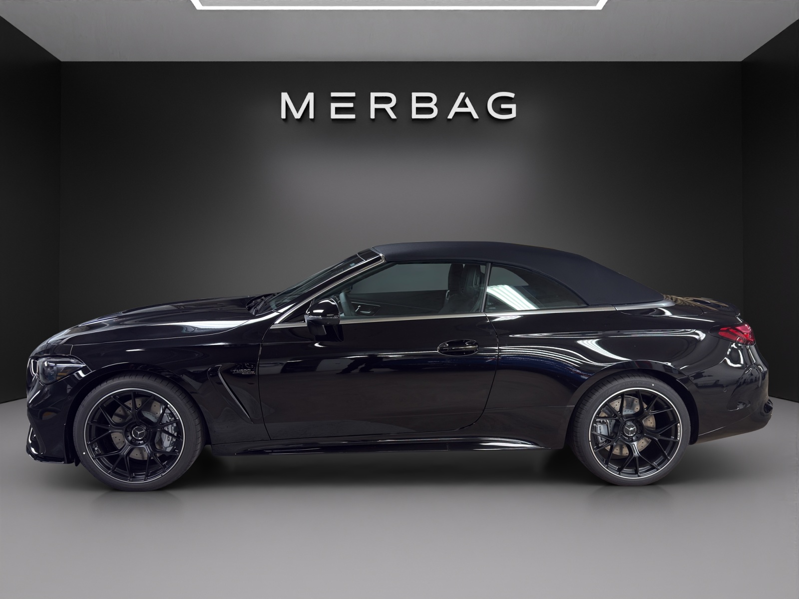 MERCEDES-BENZ AMG CLE 53 4MATIC+ Cabriolet-image-1