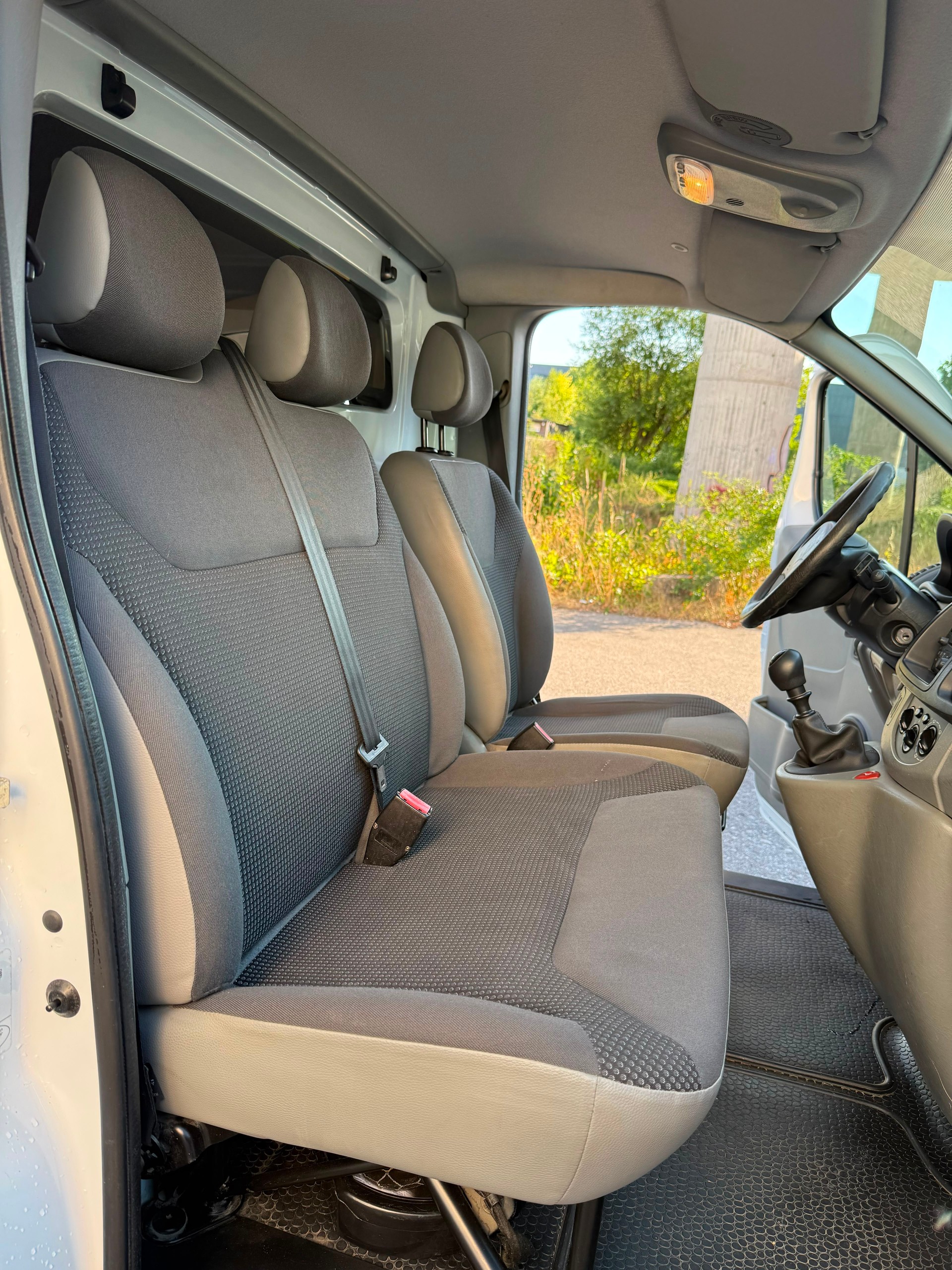 OPEL Vivaro 2.0 CDTI ecoFLEX 2.9t L1H1-image-9