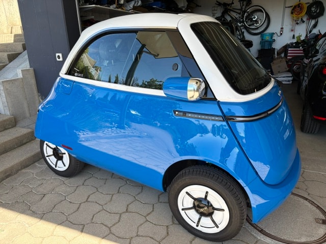 MICRO 10.5kWh Medium R Version Zürich blau/weiss-image-1