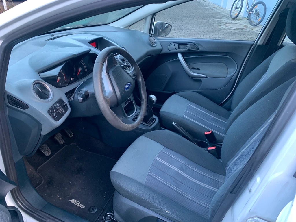 FORD Fiesta 1.25 16V Trend-image-7
