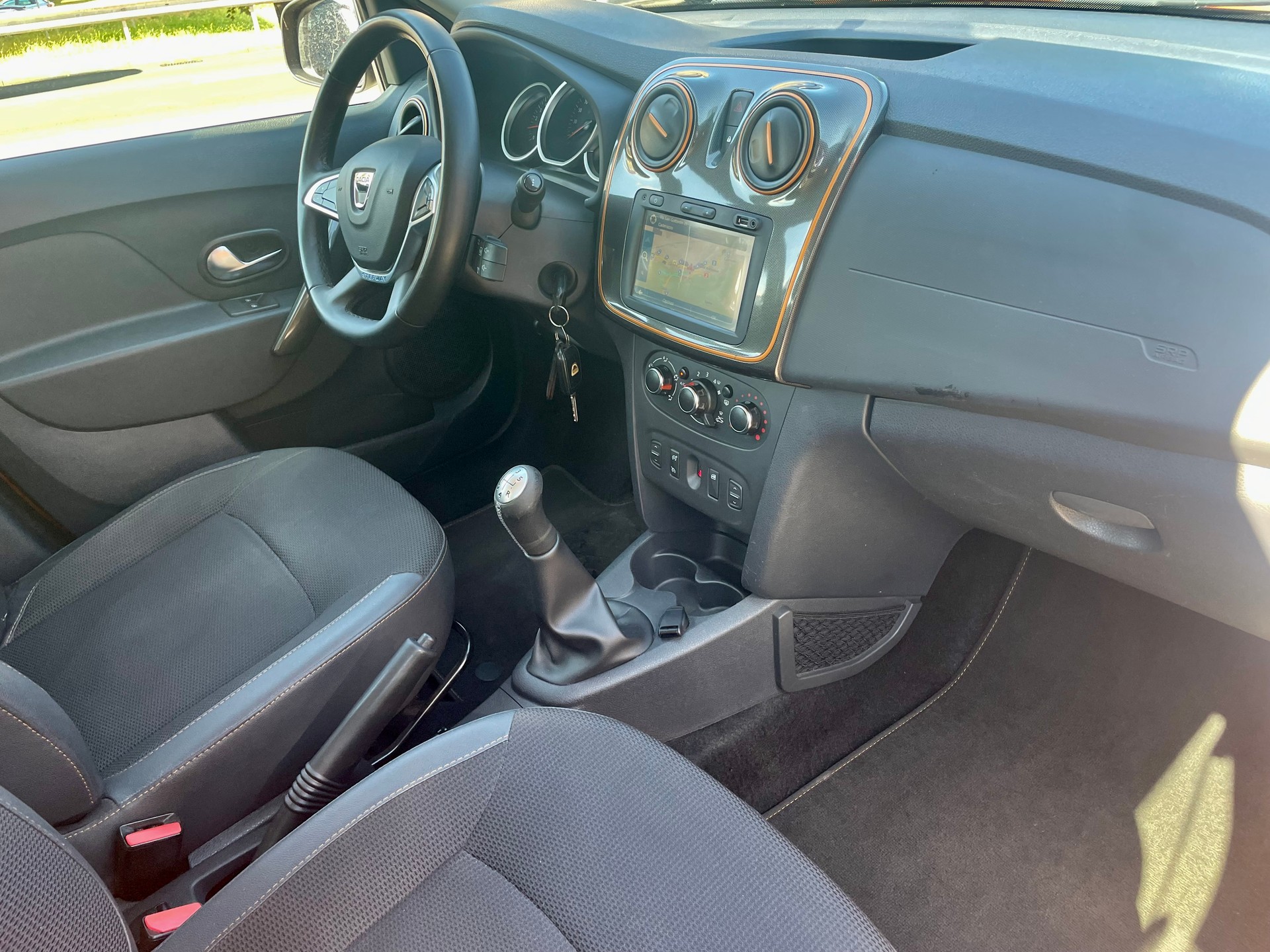 DACIA Sandero Tce 90 Stepway-image-12