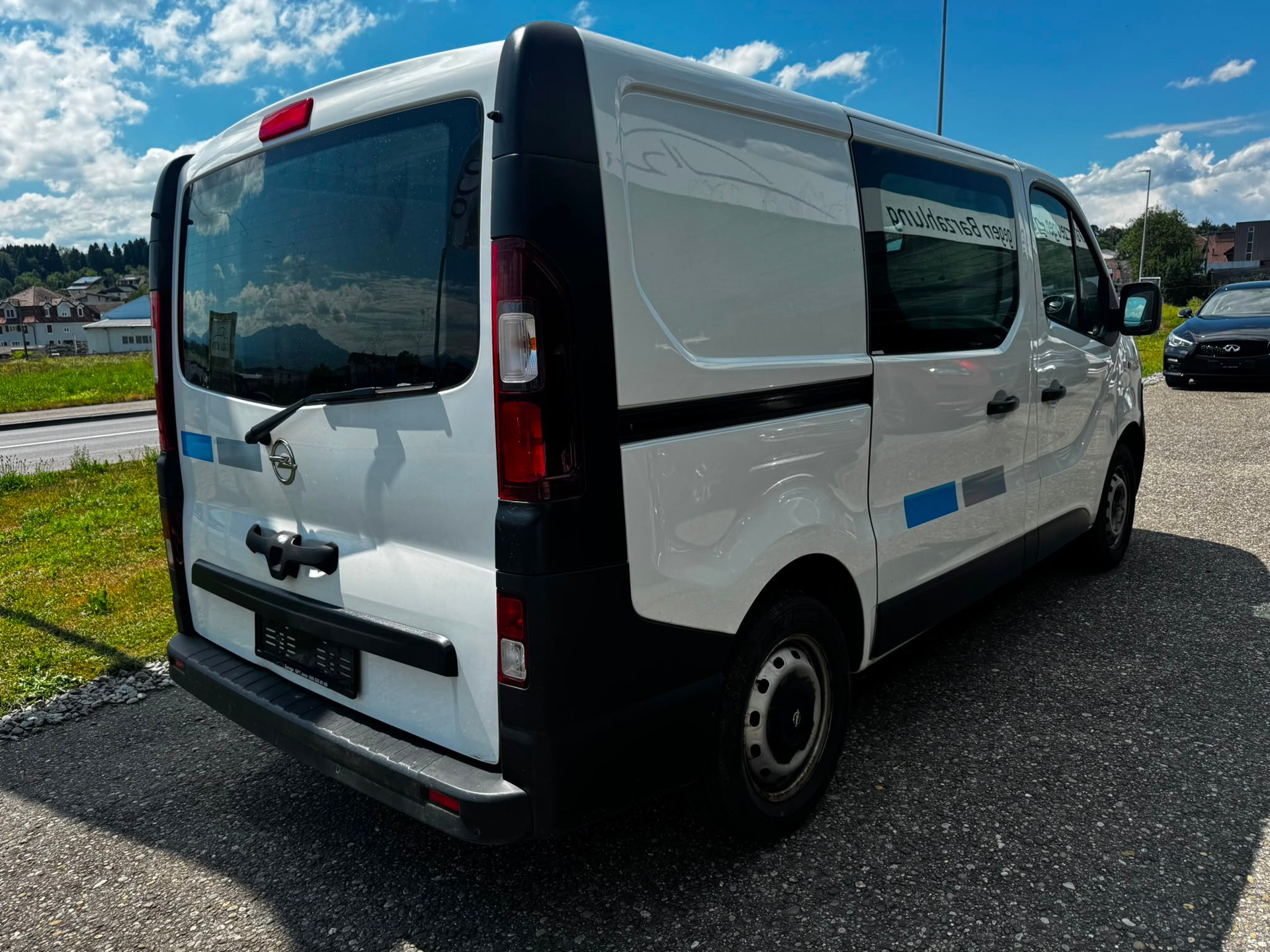 OPEL Vivaro 1.6 CDTI 2.7t L1H1-image-3