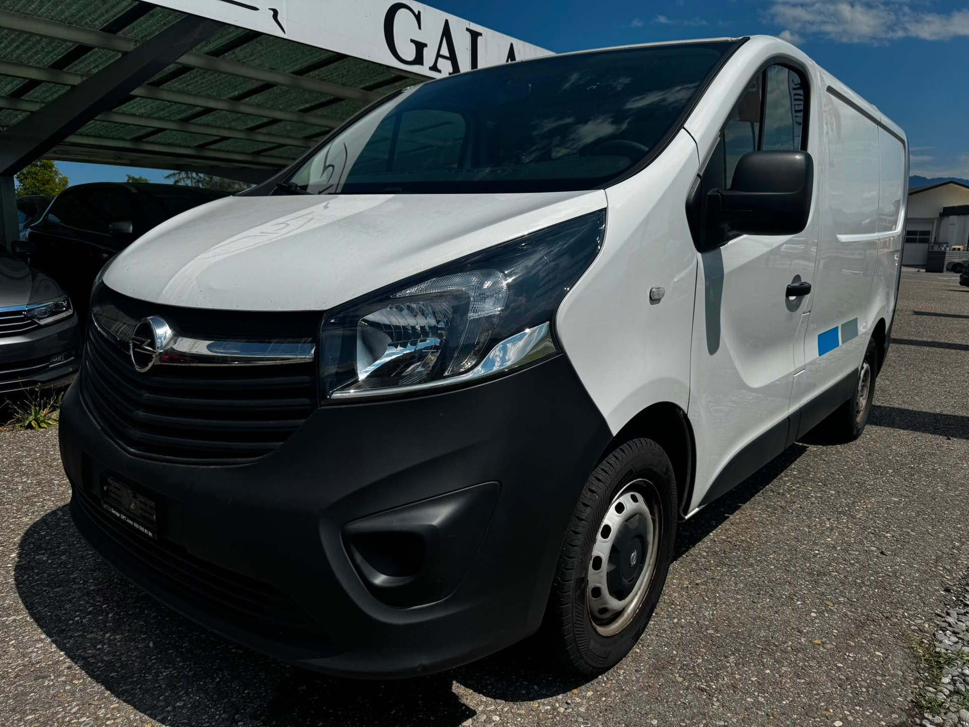 OPEL Vivaro 1.6 CDTI 2.7t L1H1-image-0
