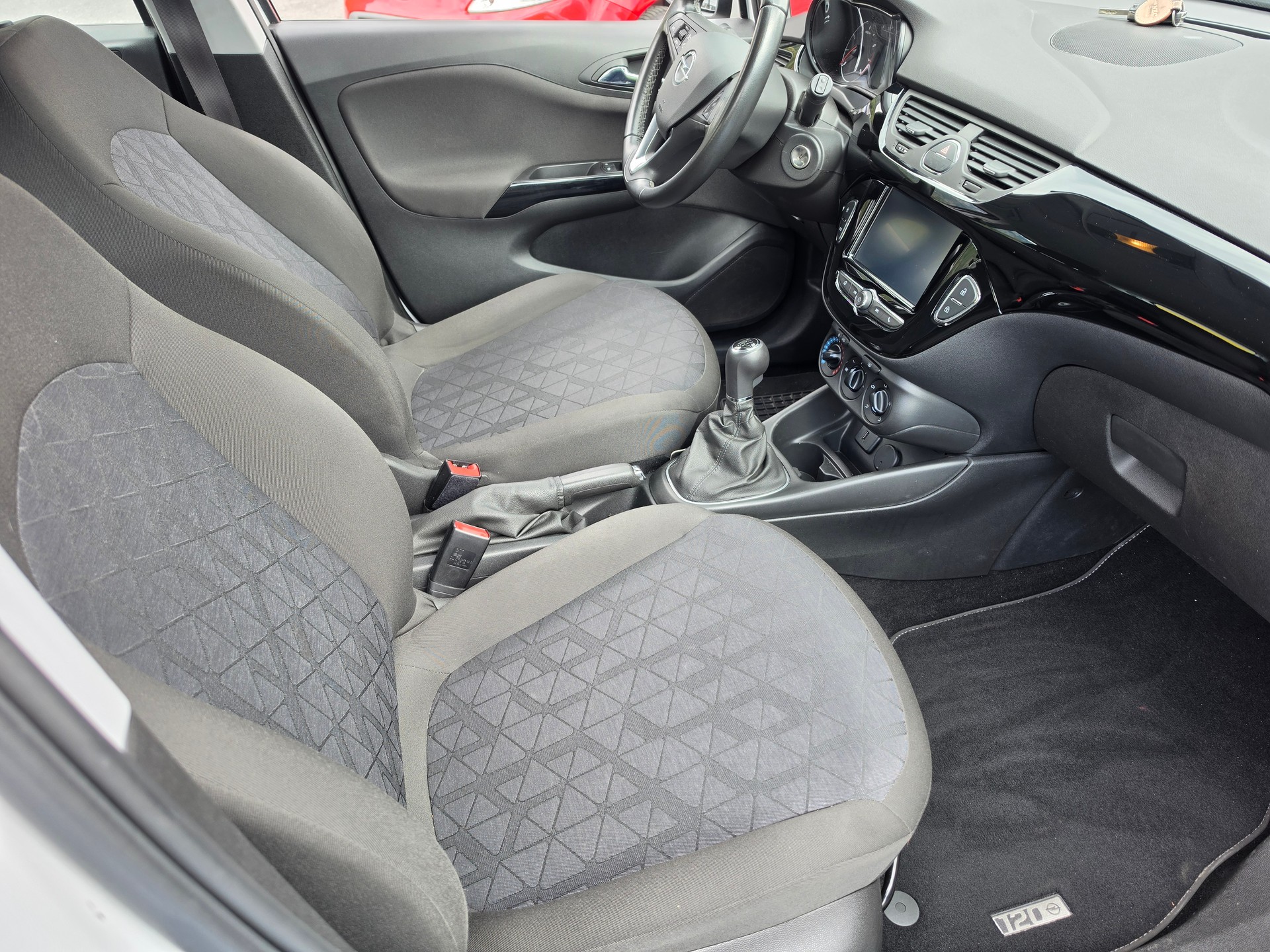 OPEL Corsa 1.4 EcoTec 120 Years Edition-image-2