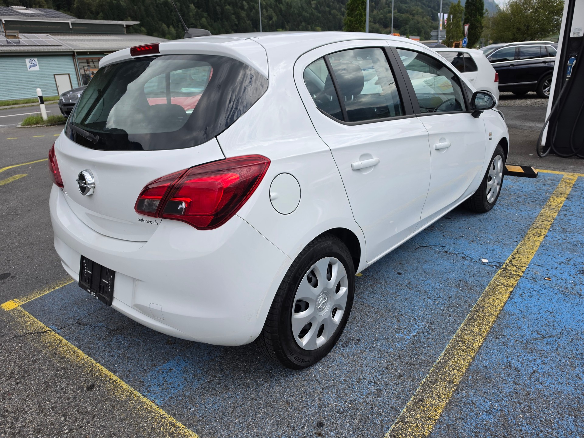 OPEL Corsa 1.4 EcoTec 120 Years Edition-image-1