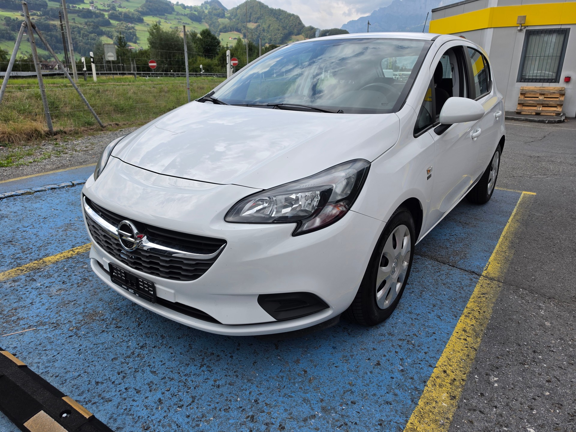 OPEL Corsa 1.4 EcoTec 120 Years Edition-image-0