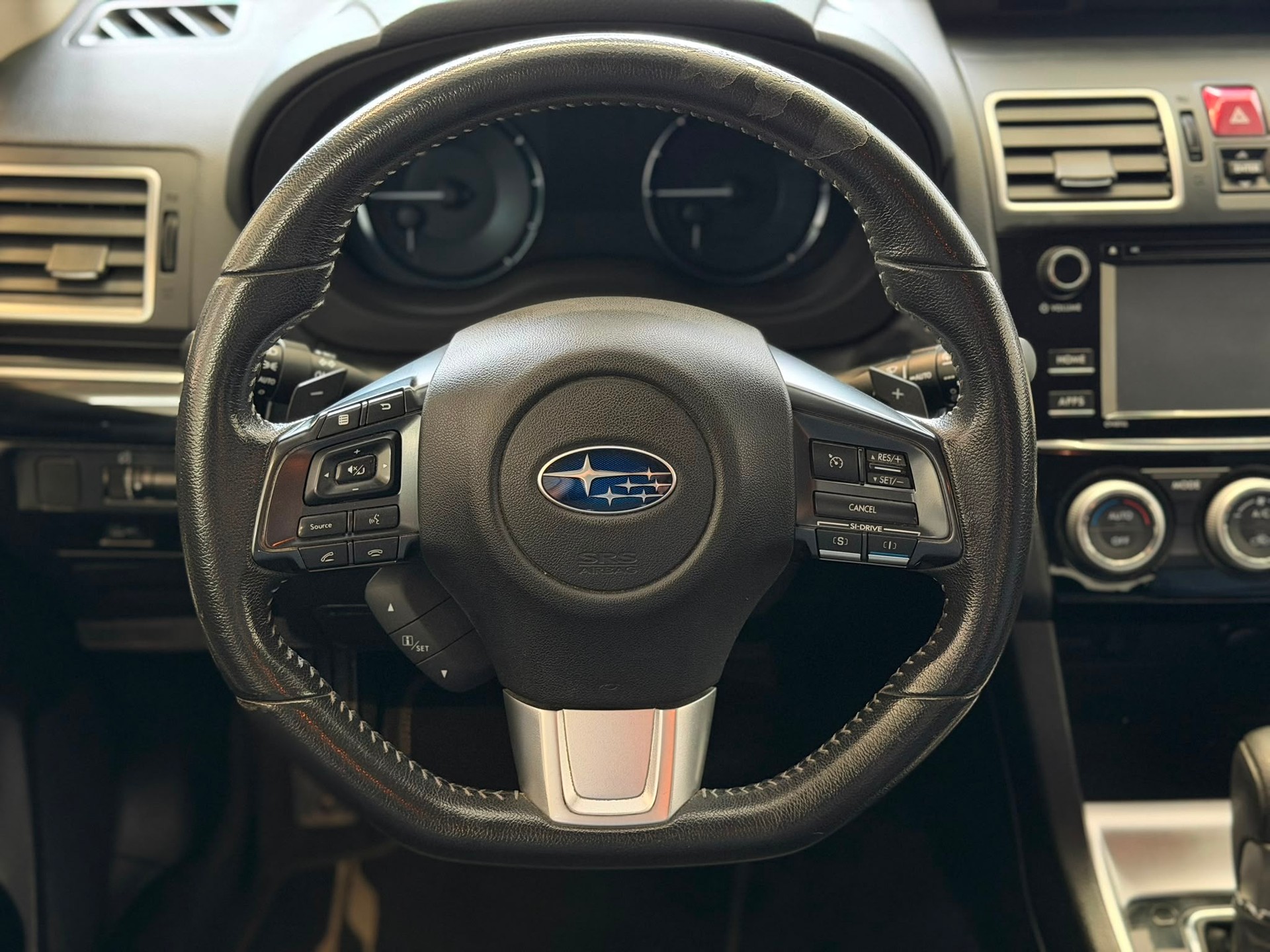 SUBARU Levorg 1.6DIT Advantage AWD Lineartronic-image-8