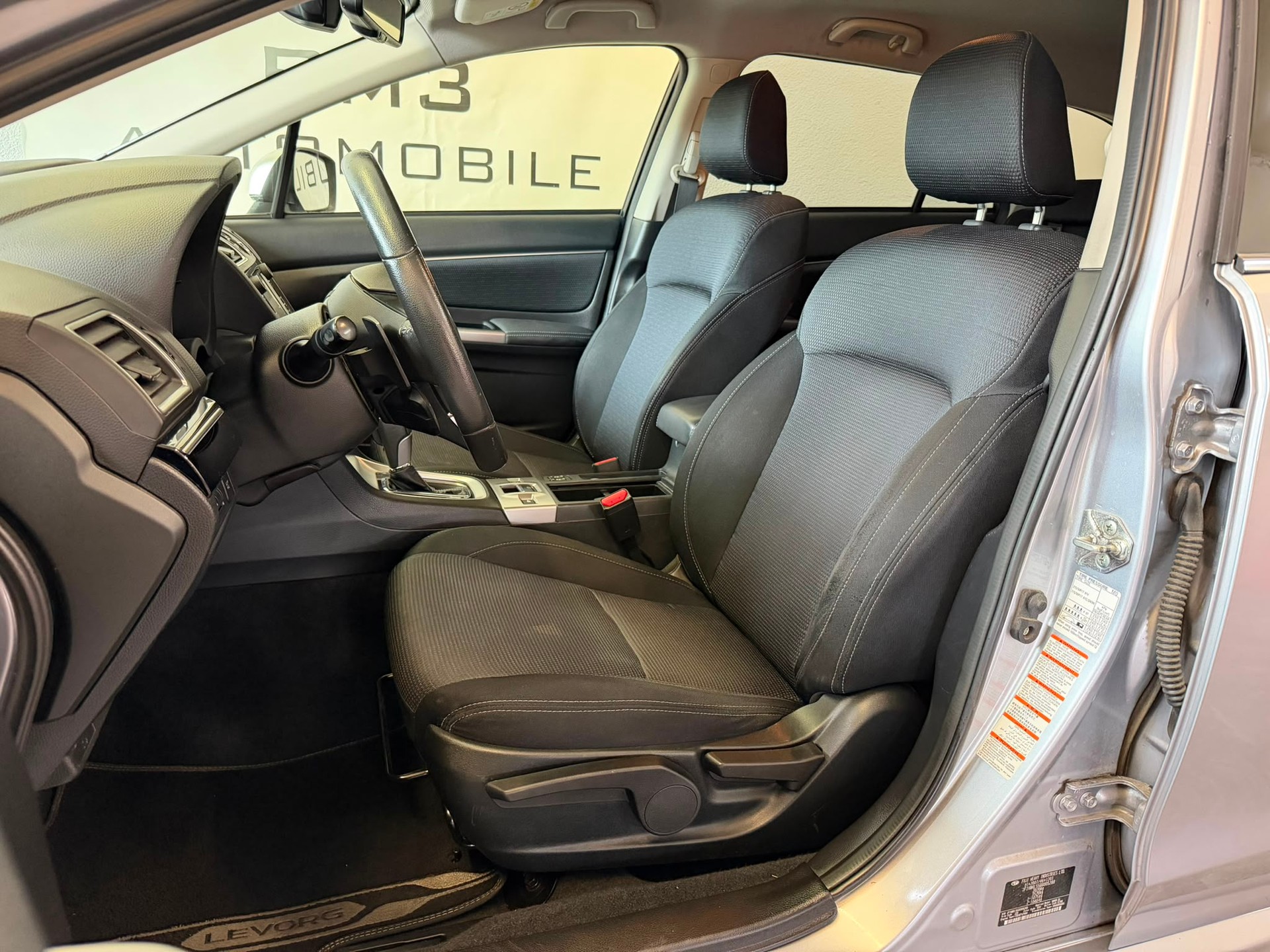SUBARU Levorg 1.6DIT Advantage AWD Lineartronic-image-13