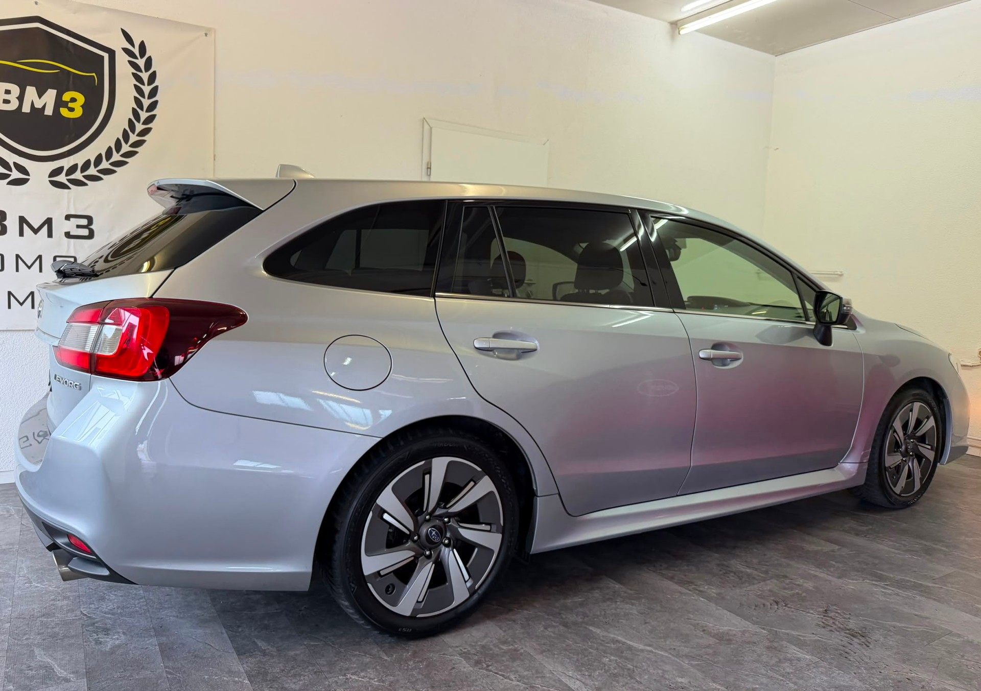SUBARU Levorg 1.6DIT Advantage AWD Lineartronic-image-5