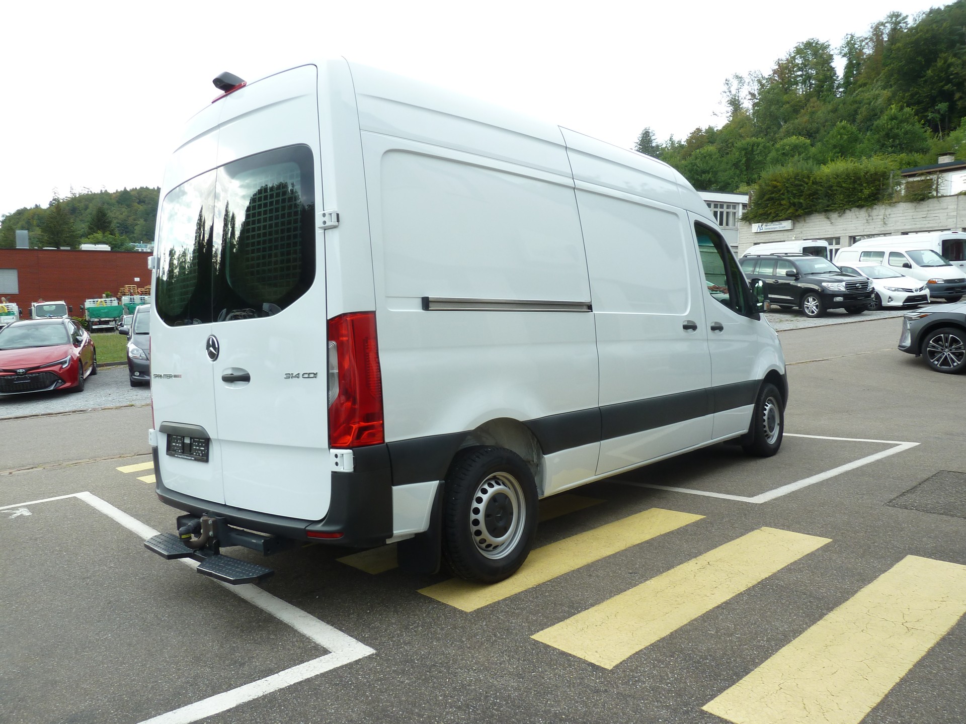 MERCEDES-BENZ Sprinter 314 CDI Standard FWD-image-7