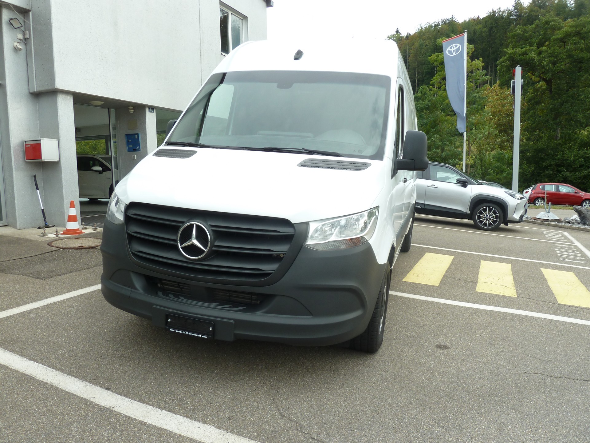MERCEDES-BENZ Sprinter 314 CDI Standard FWD-image-2