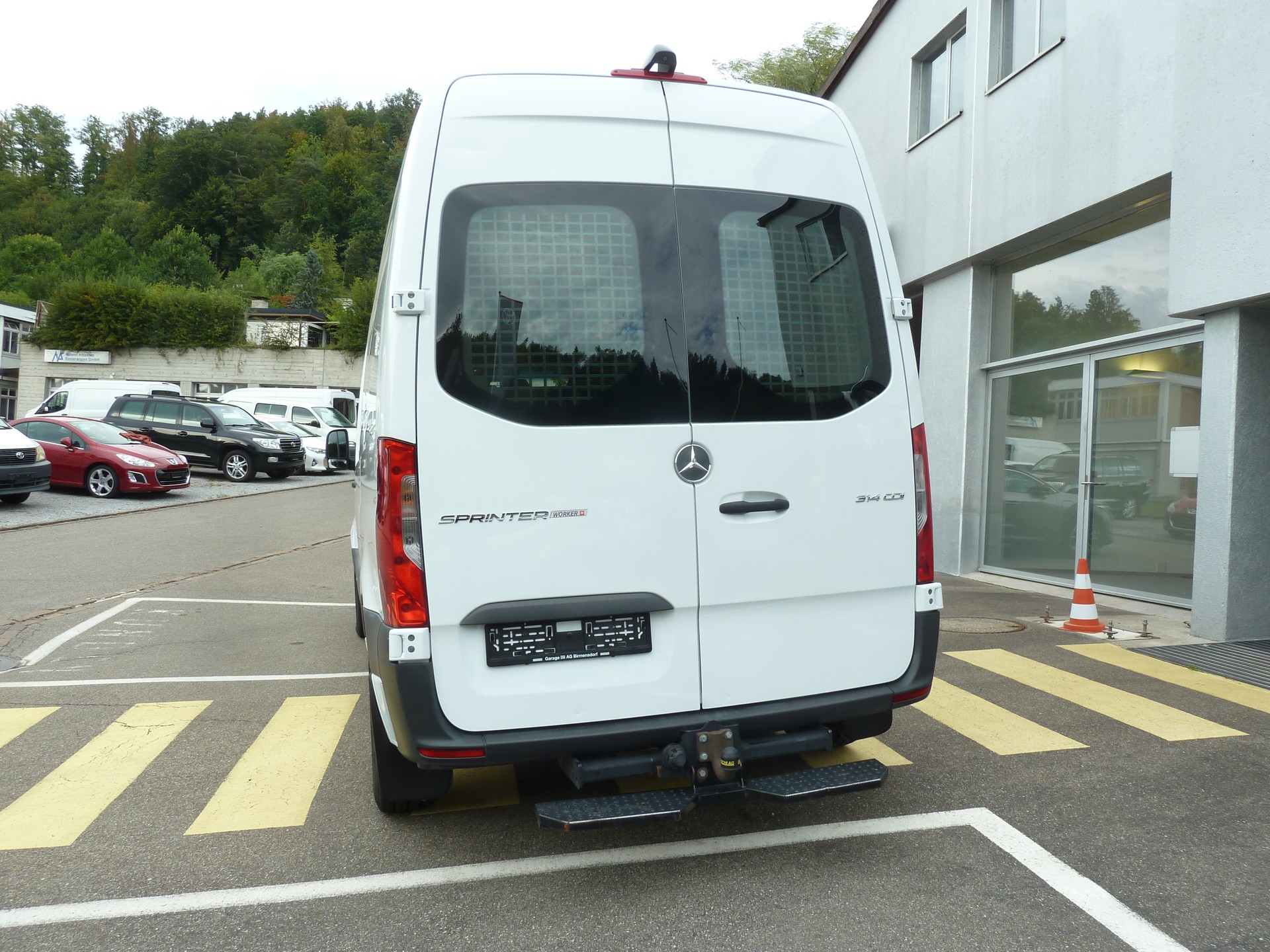 MERCEDES-BENZ Sprinter 314 CDI Standard FWD-image-5