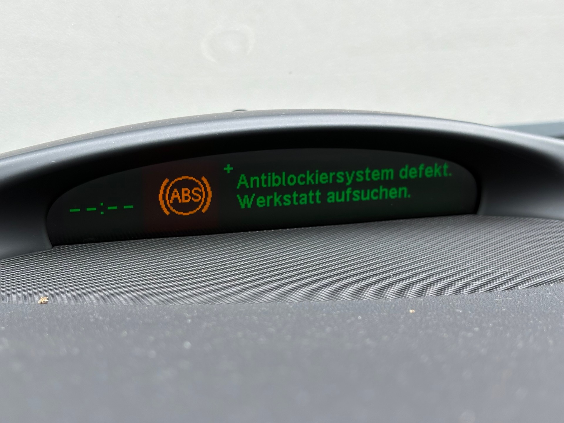 SAAB 9-3 2.8T V6 Aero-image-12