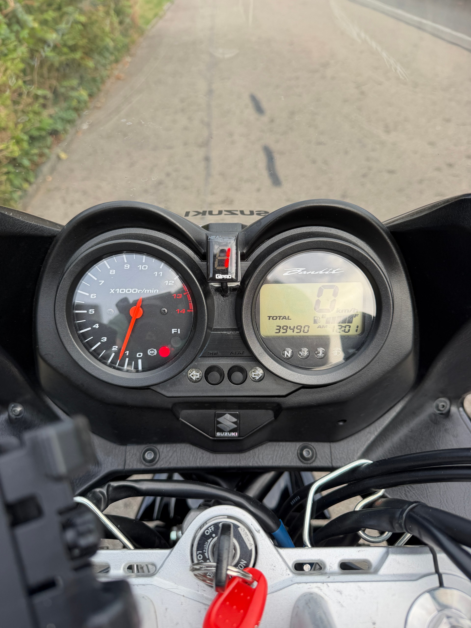 SUZUKI GSF 650-image-3