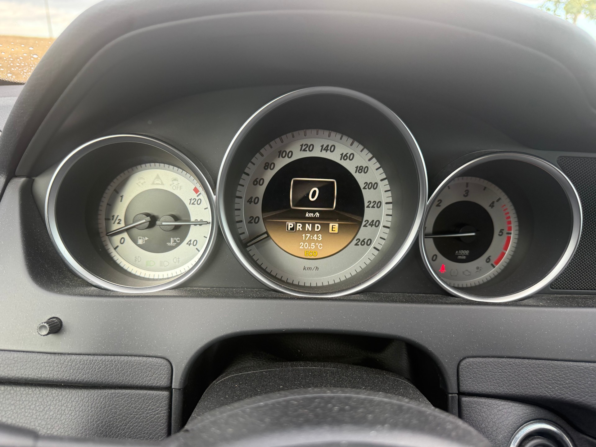 MERCEDES-BENZ C 250 CDI 4Matic 7G-Tronic-image-11