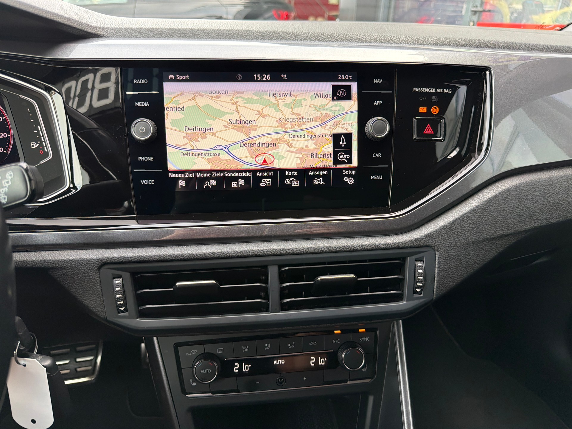 VW Polo 2.0 TSI GTI DSG-image-11