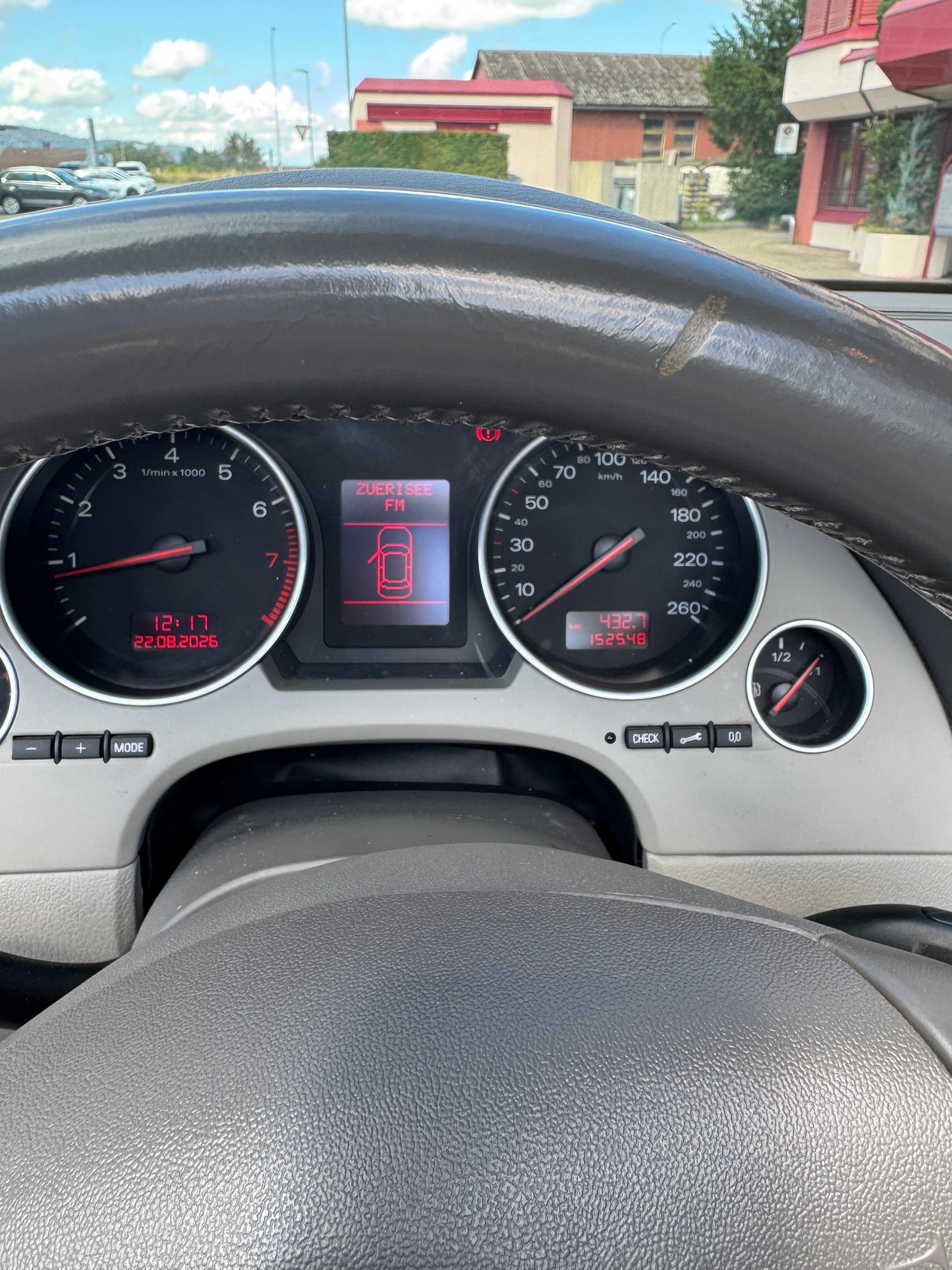 AUDI 3.0 V6 220-image-4
