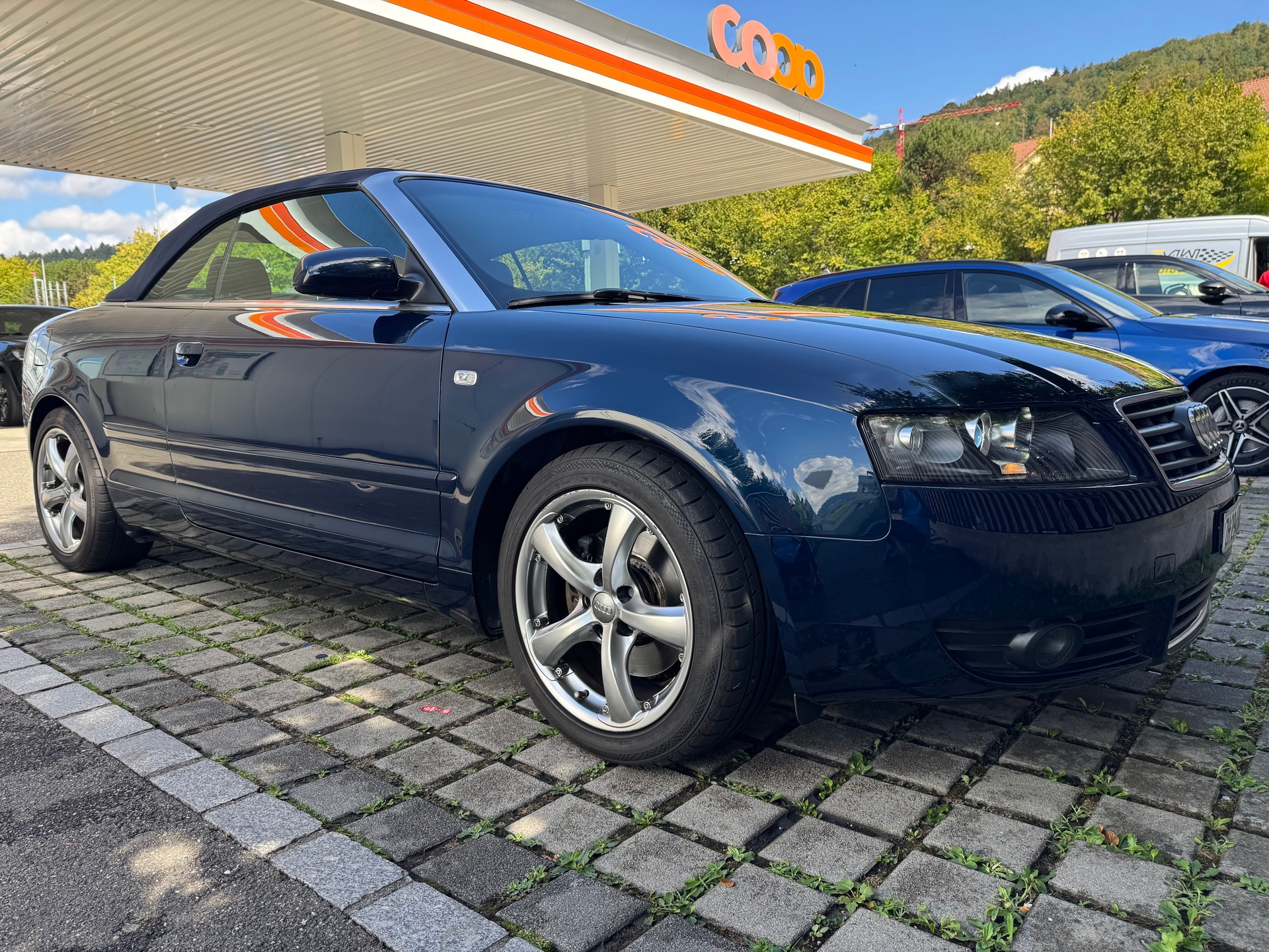 AUDI 3.0 V6 220