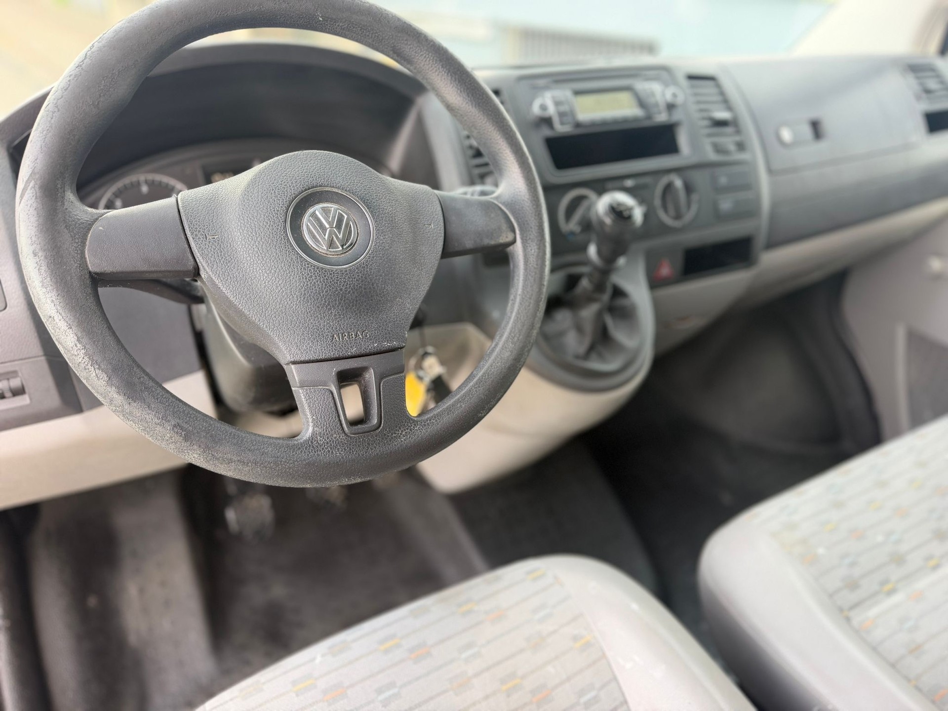 VW TRANSPORTER-image-4