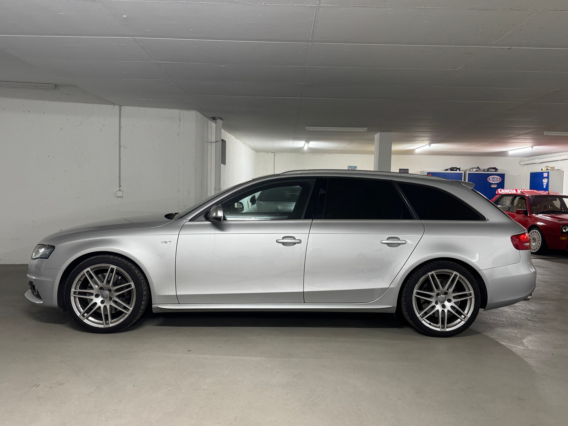 AUDI S4 Avant 3.0 TFSI quattro S-tronic-image-3