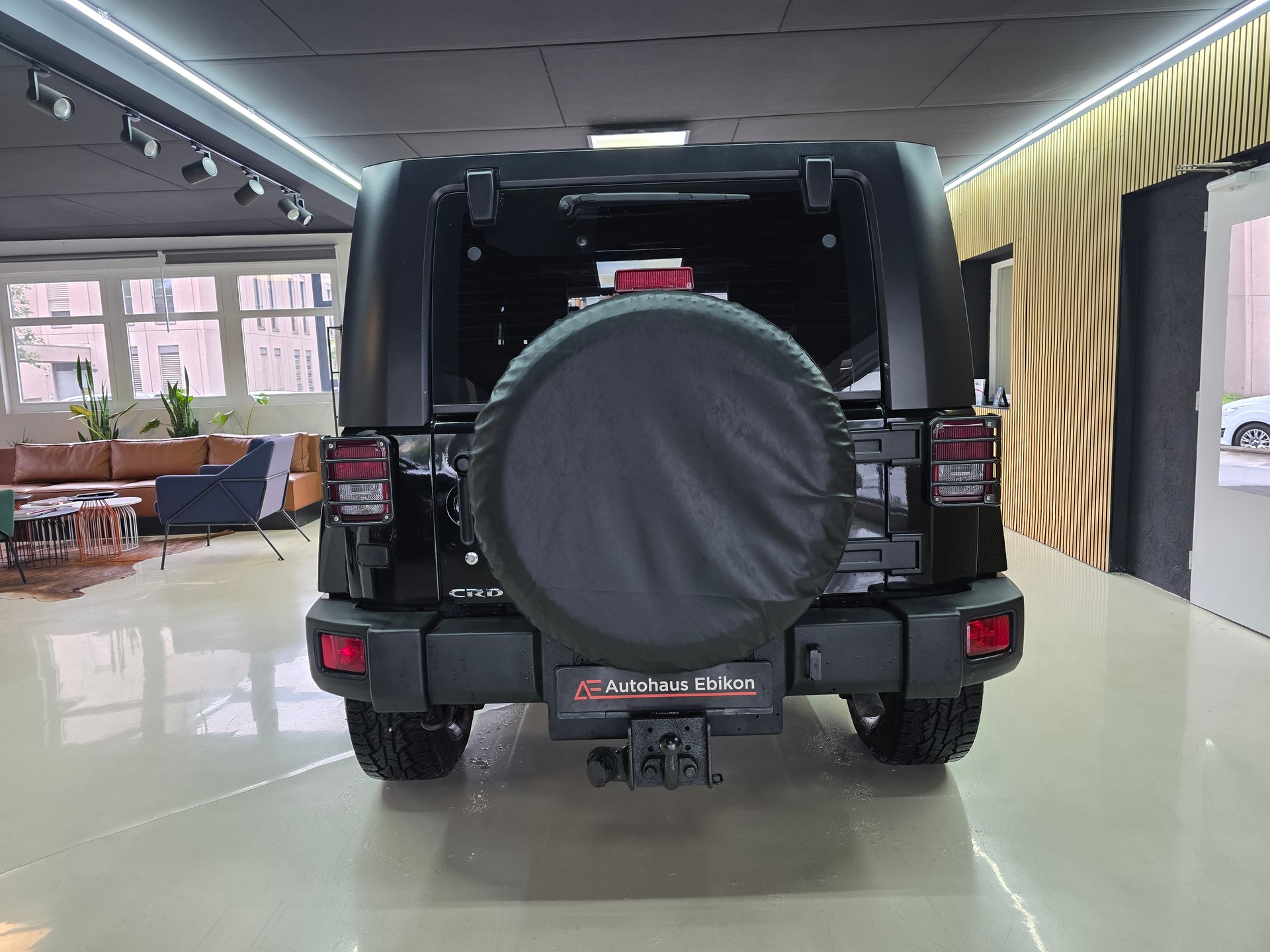 JEEP Wrangler 2.8CRD Unlimited Sahara Automatic-image-5