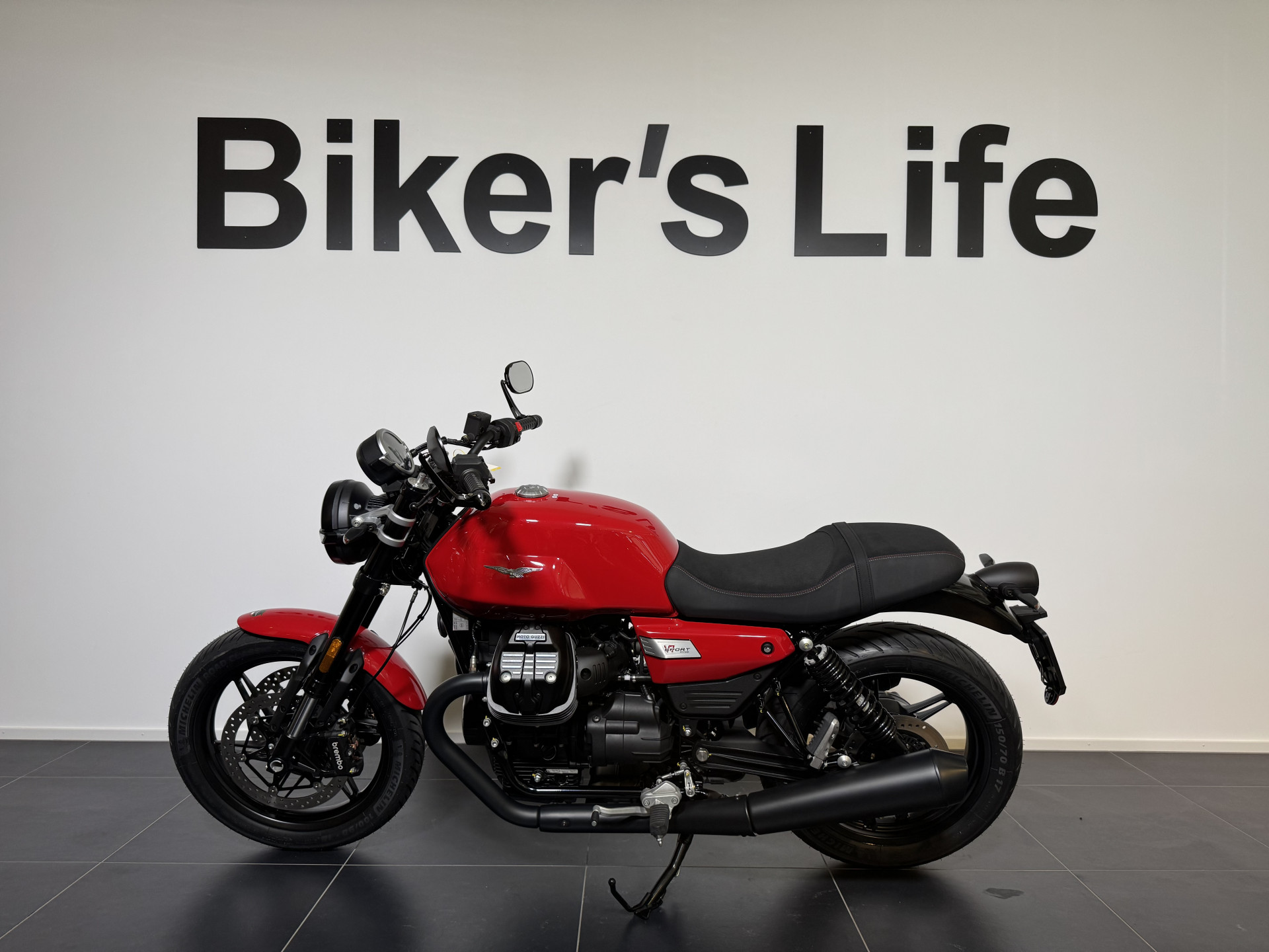 MOTO GUZZI V7 850 Sport-showroom-element-1
