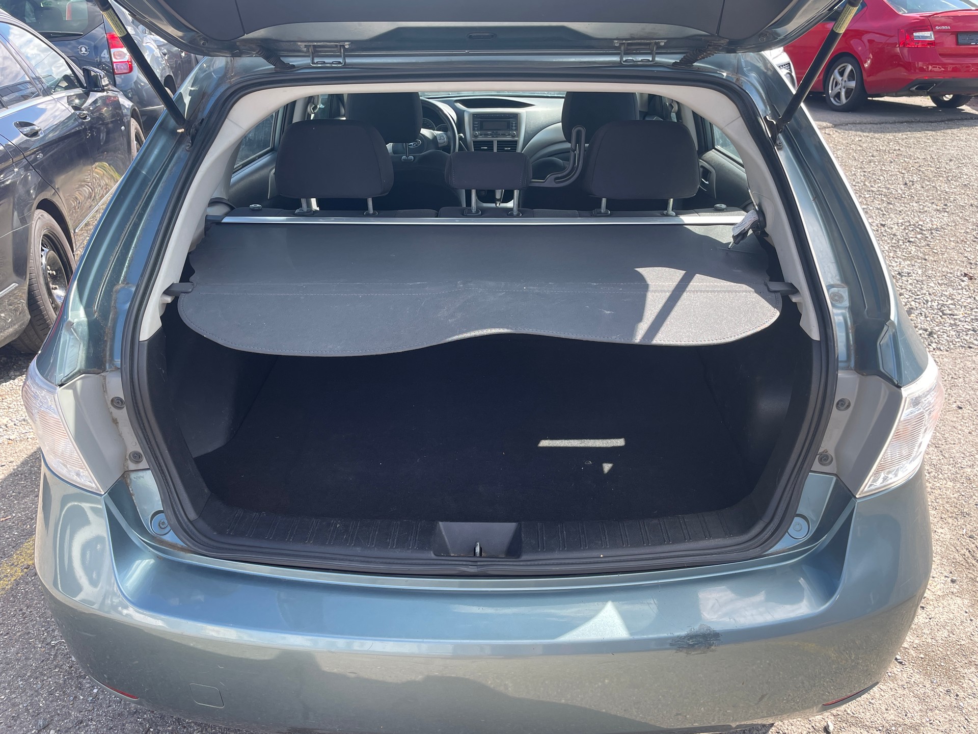 SUBARU Impreza 2.0R Comfort Automatic-image-11