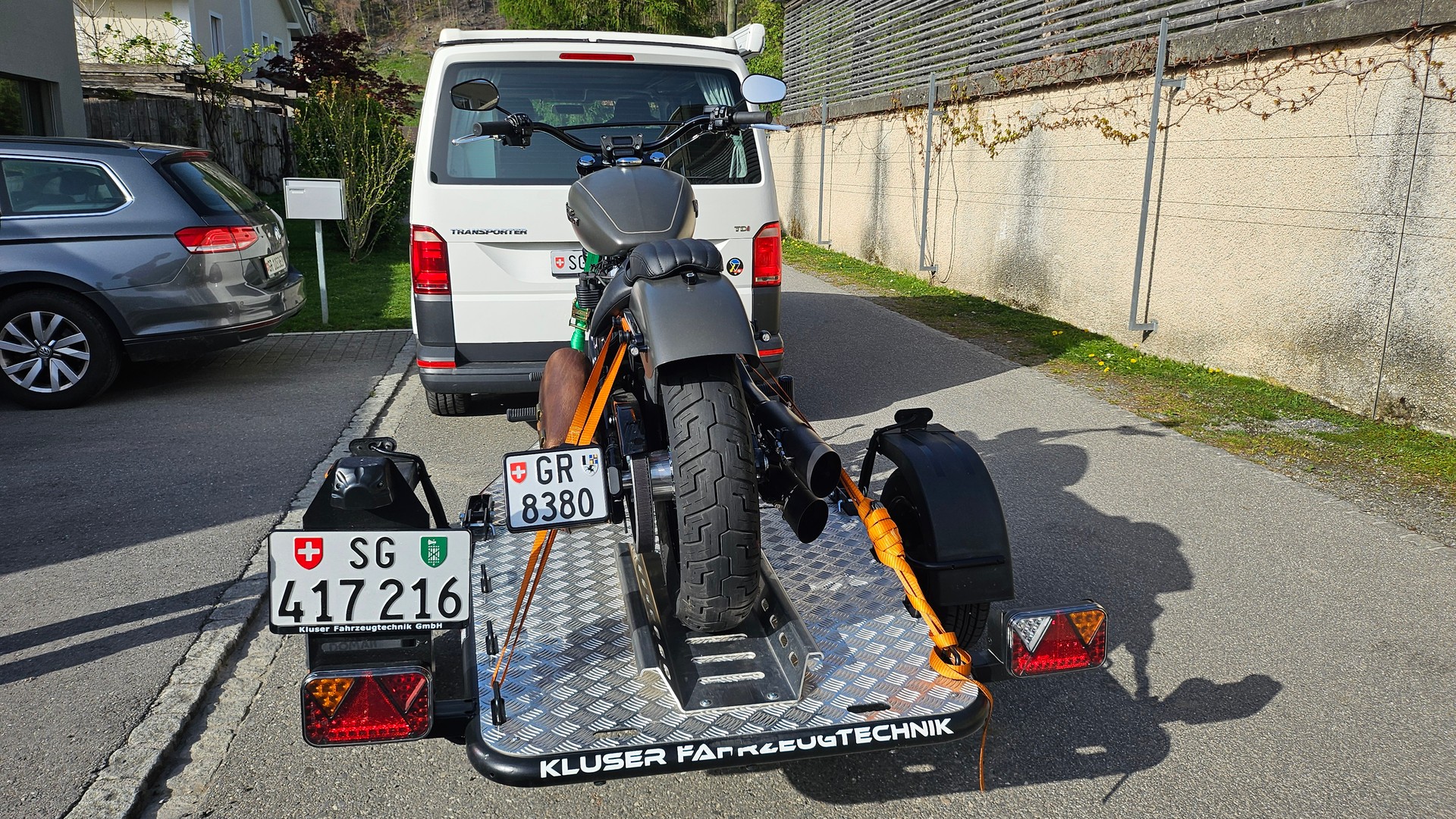 LORRIES MT 1-image-0