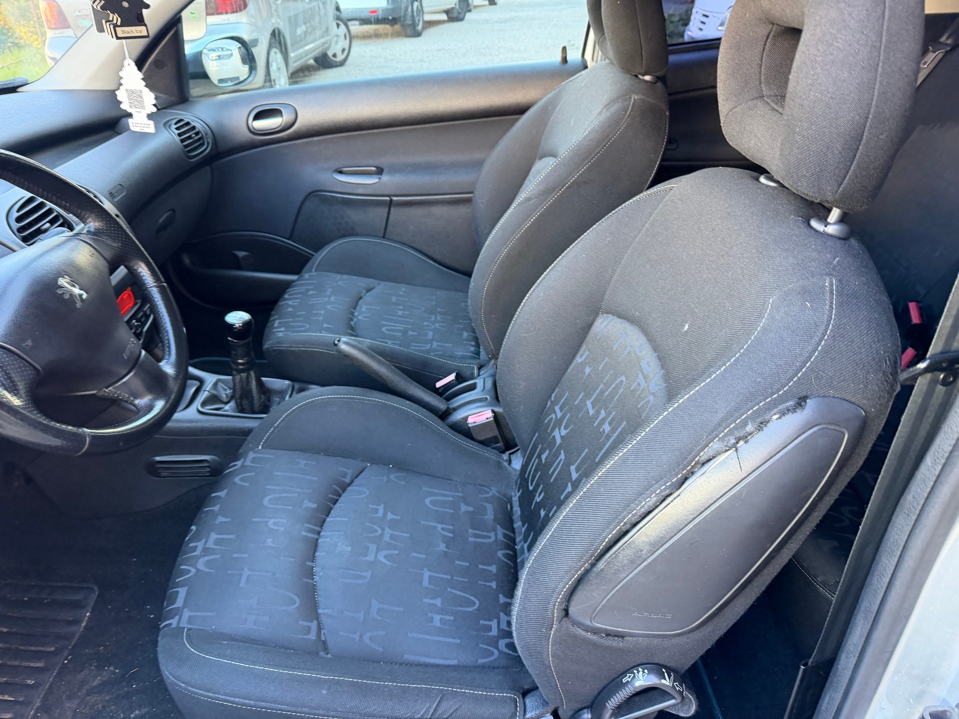 PEUGEOT 206 2.0 HDI XS-image-4