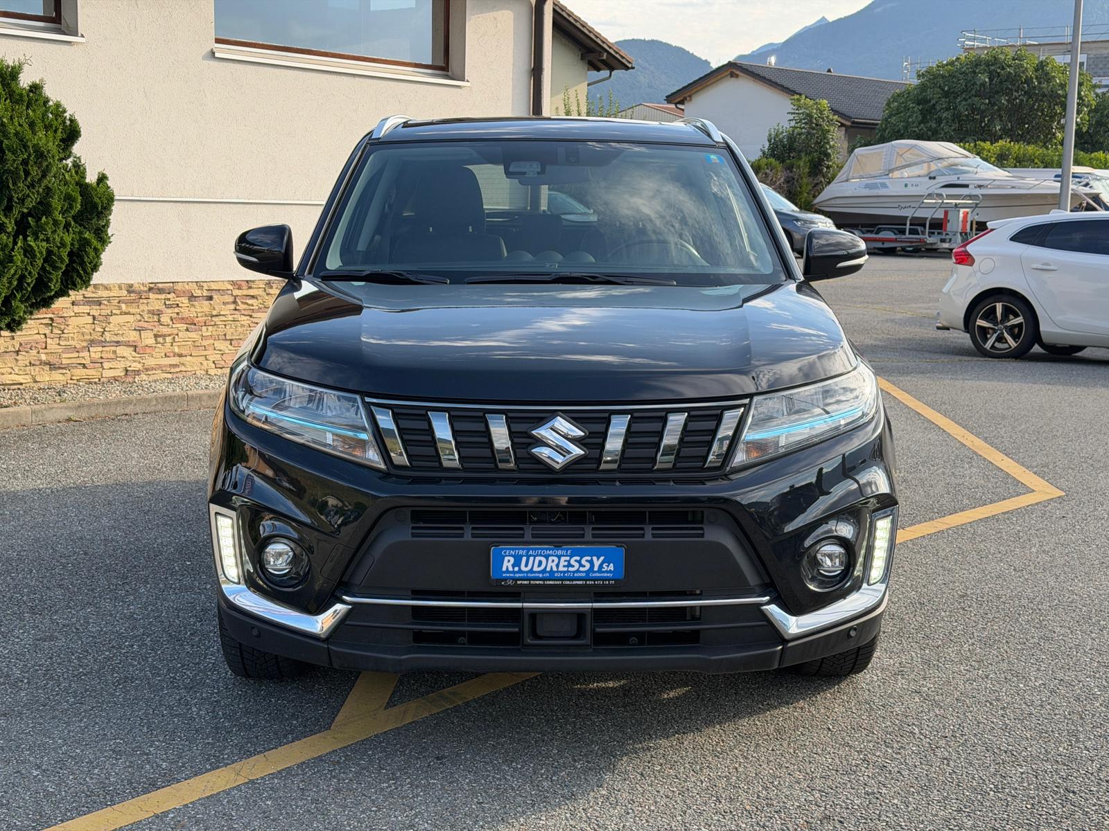 SUZUKI Vitara 1.5 Hybrid Compact Top 4x4 AGS-image-7