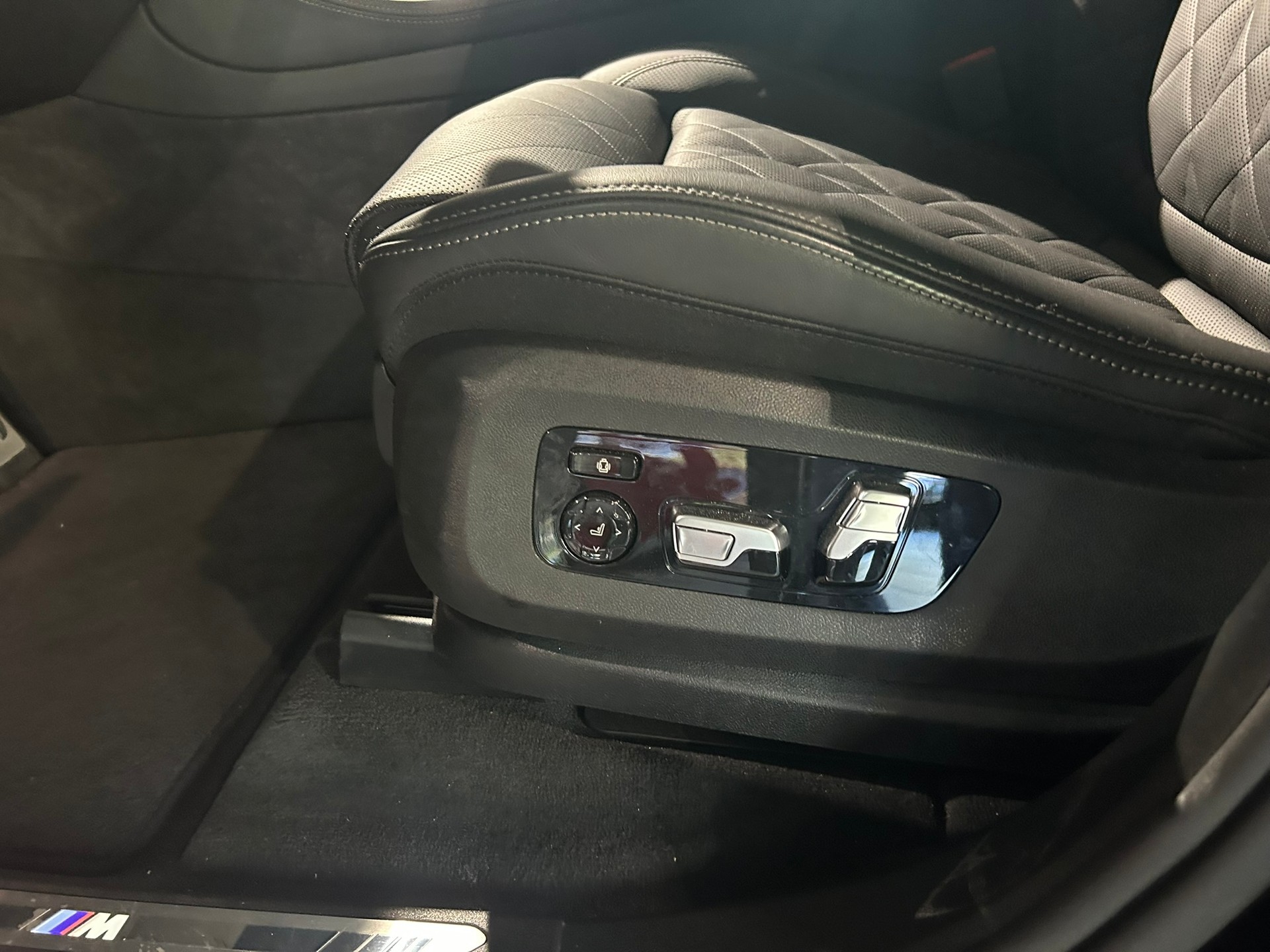 BMW X5 xDrive 50e M Sport Steptronic-image-15