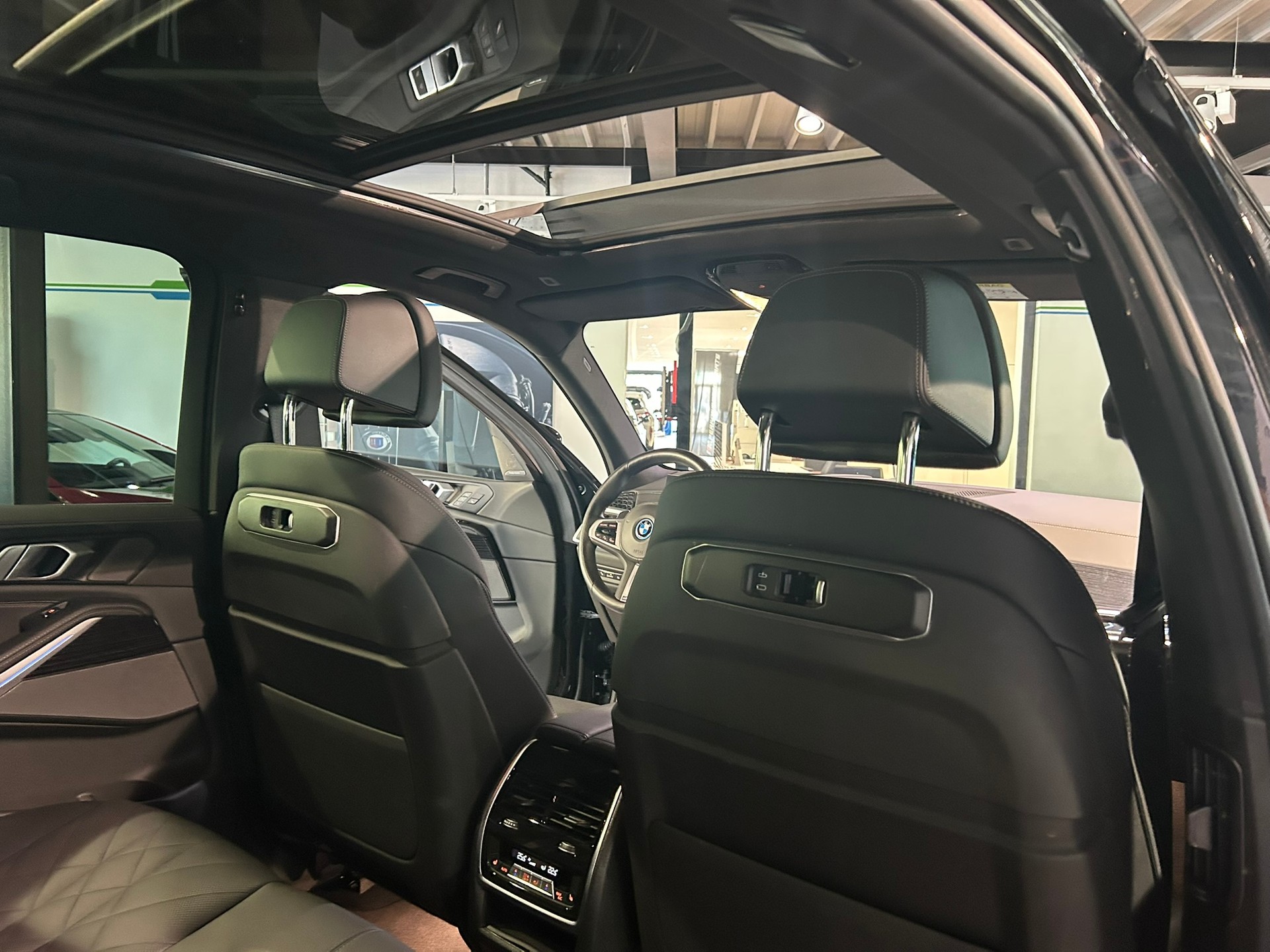 BMW X5 xDrive 50e M Sport Steptronic-image-25
