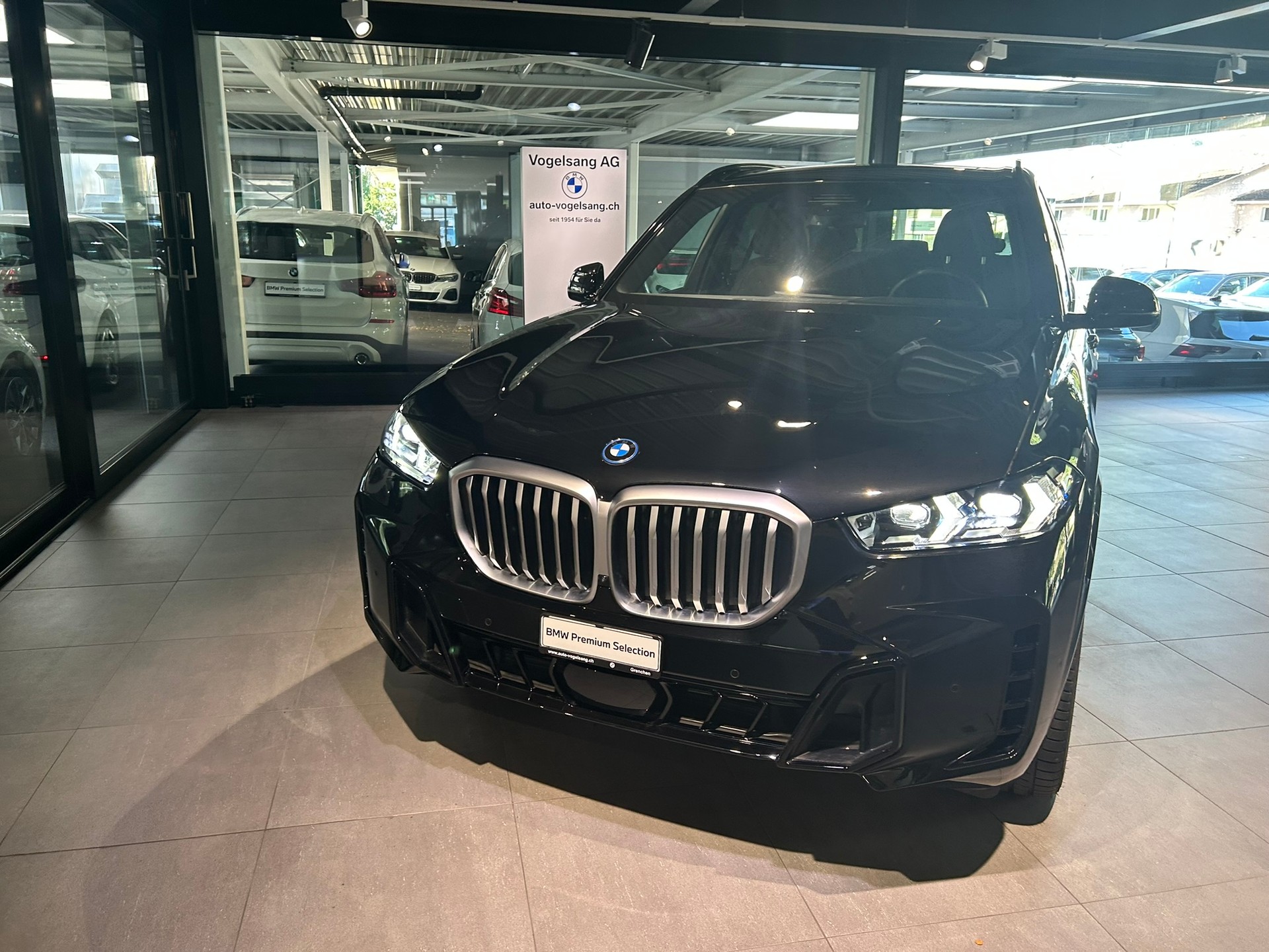 BMW X5 xDrive 50e M Sport Steptronic-image-4